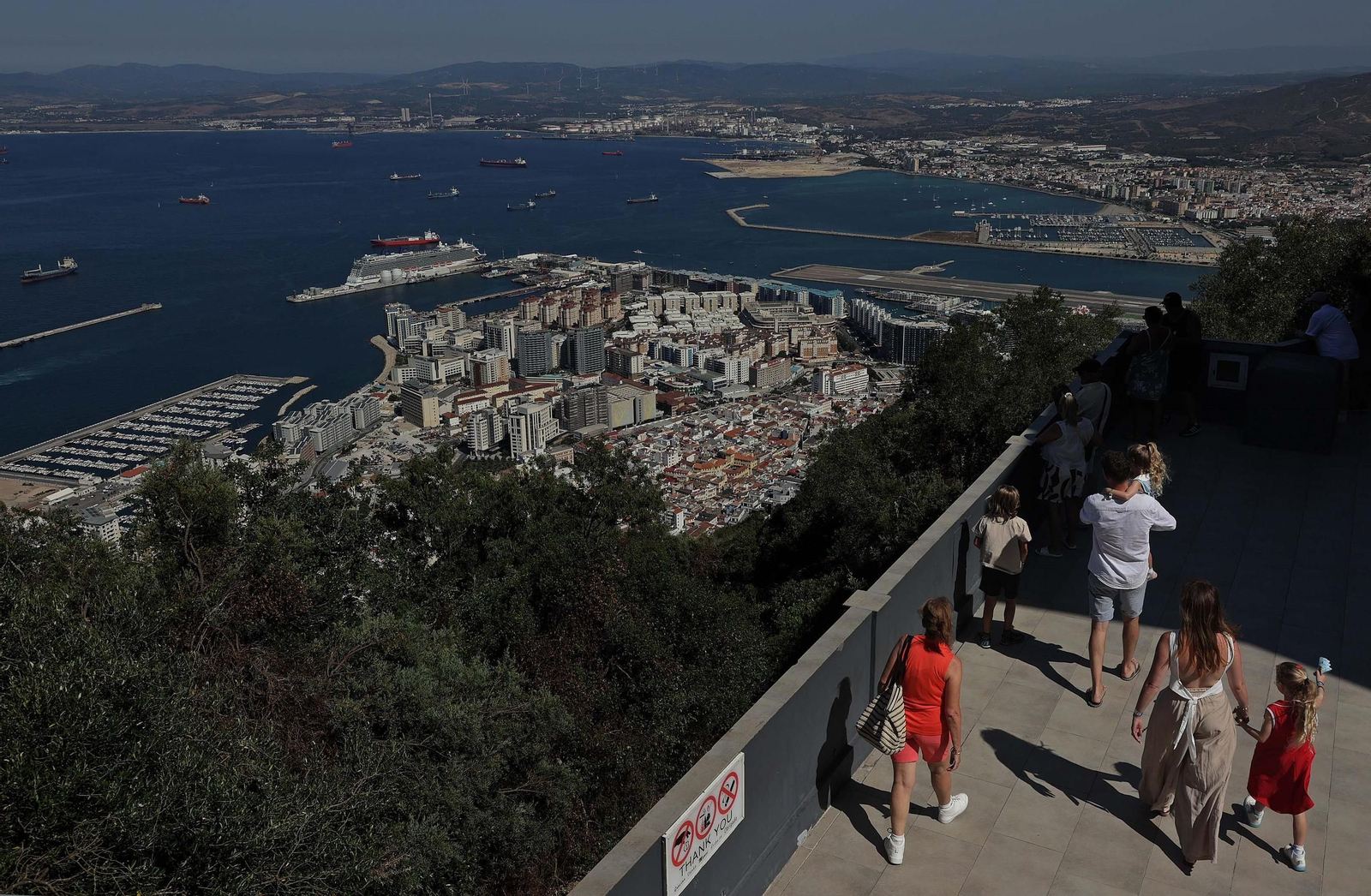 Vistas de la Bahía de Algeciras desde Gibraltar