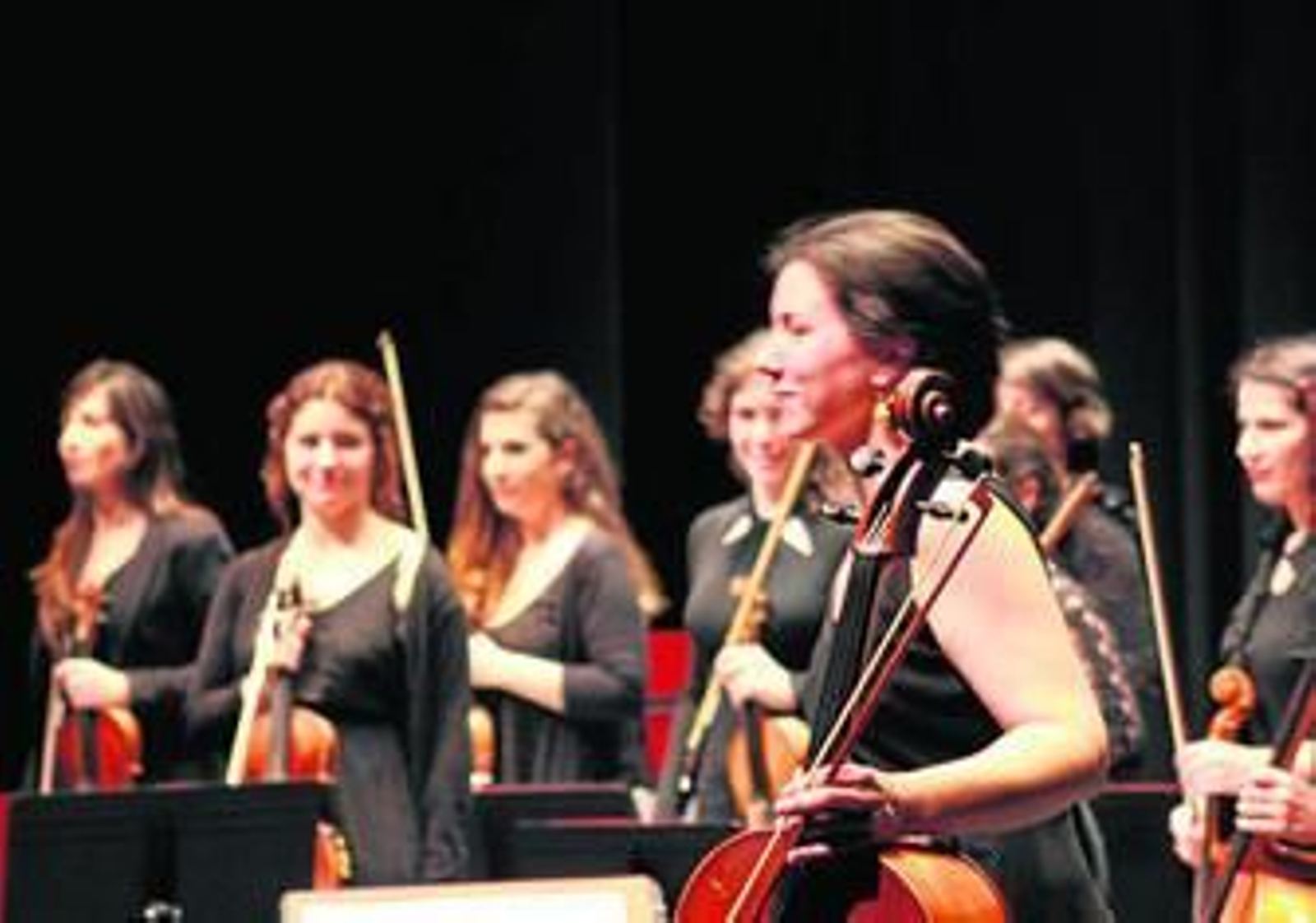 Música Almaclara-Inés Rosales lleva sus 'Orígenes' a Rota