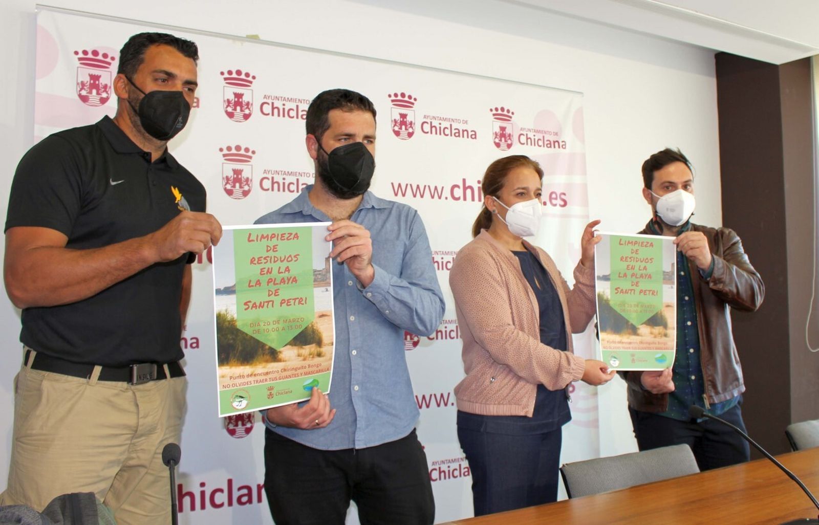 Momento de la presentación de la iniciativa medioambiental