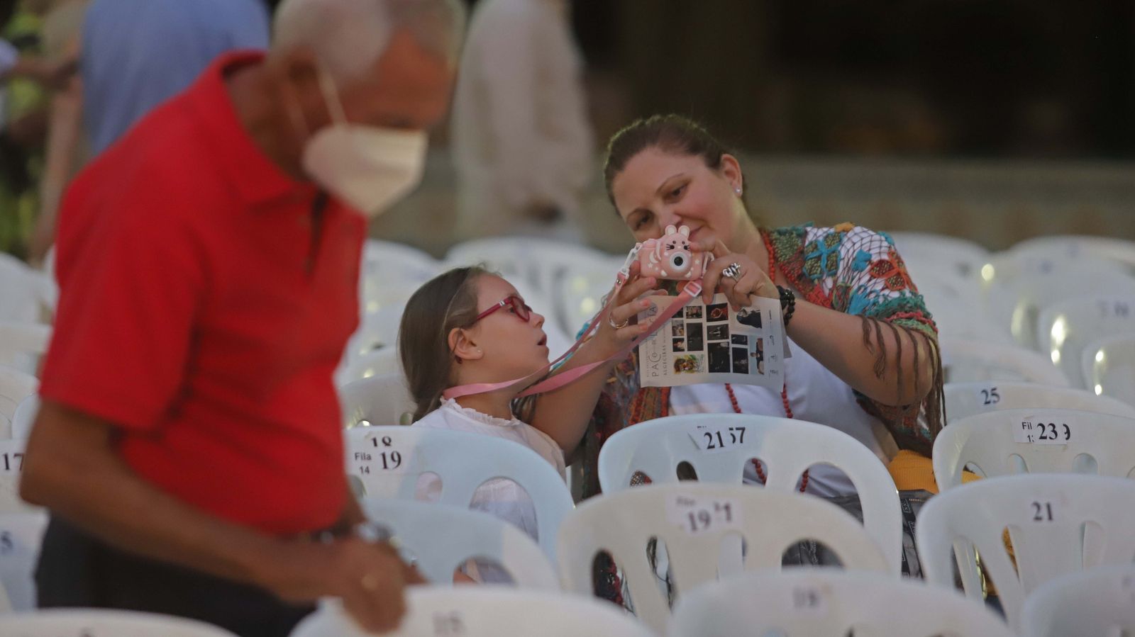 Fotos de ambiente en el espectáculo de José Manuel León y Mónika Bellido