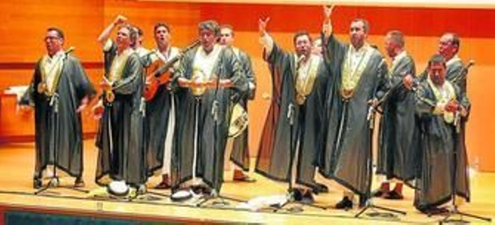 El coro de Julio Pardo y Antonio Rivas se llamará 'Los manitas'