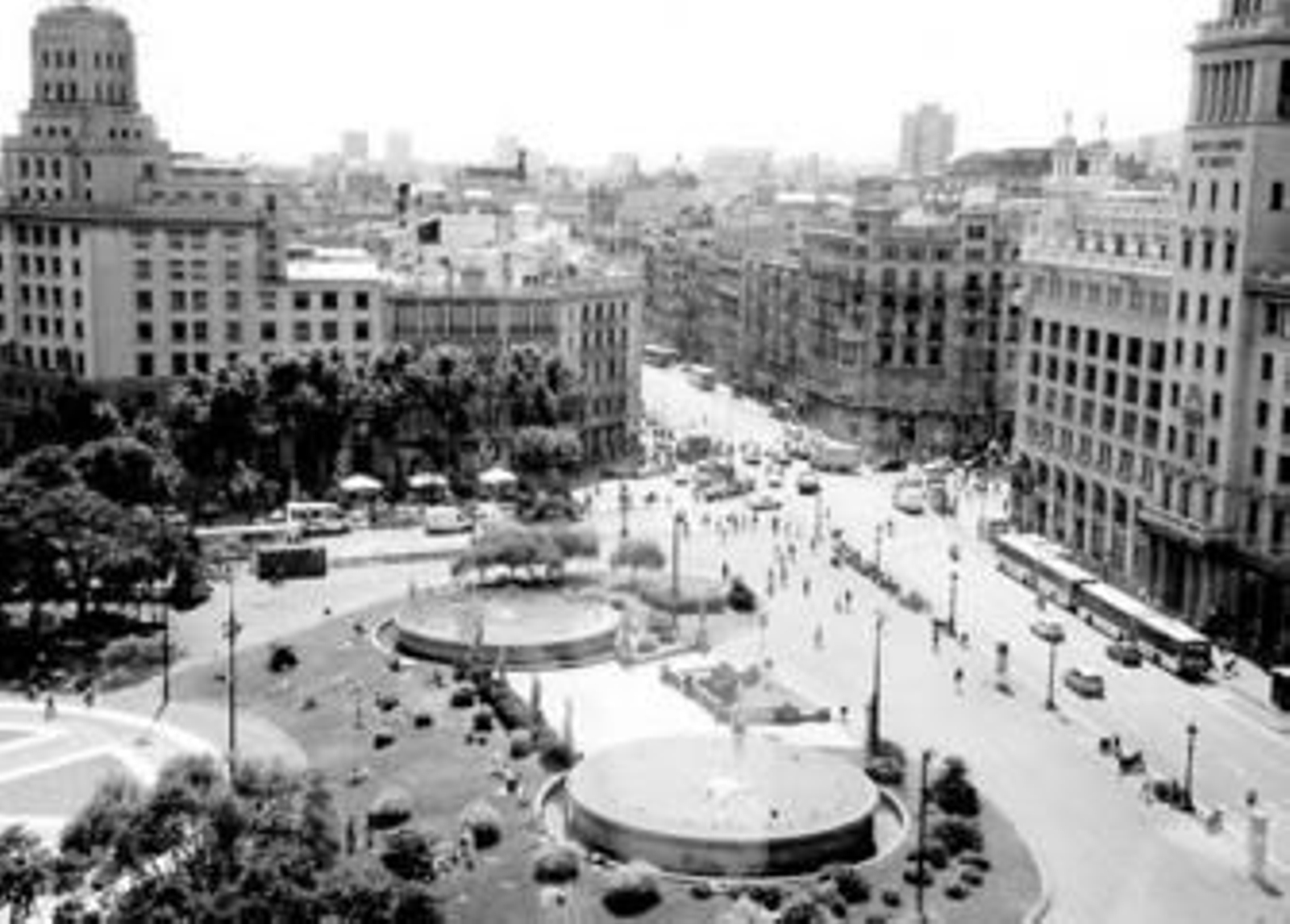 El Banco Central tenía su sede en la céntrica Plaza de Catalunya de la capital catalana.