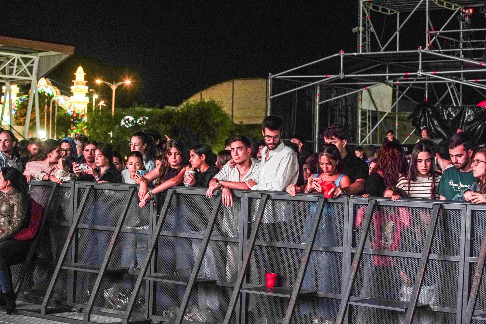 Muac Fest: Ana Mena, K!ingdom y Omar Montes hacen vibrar Armilla