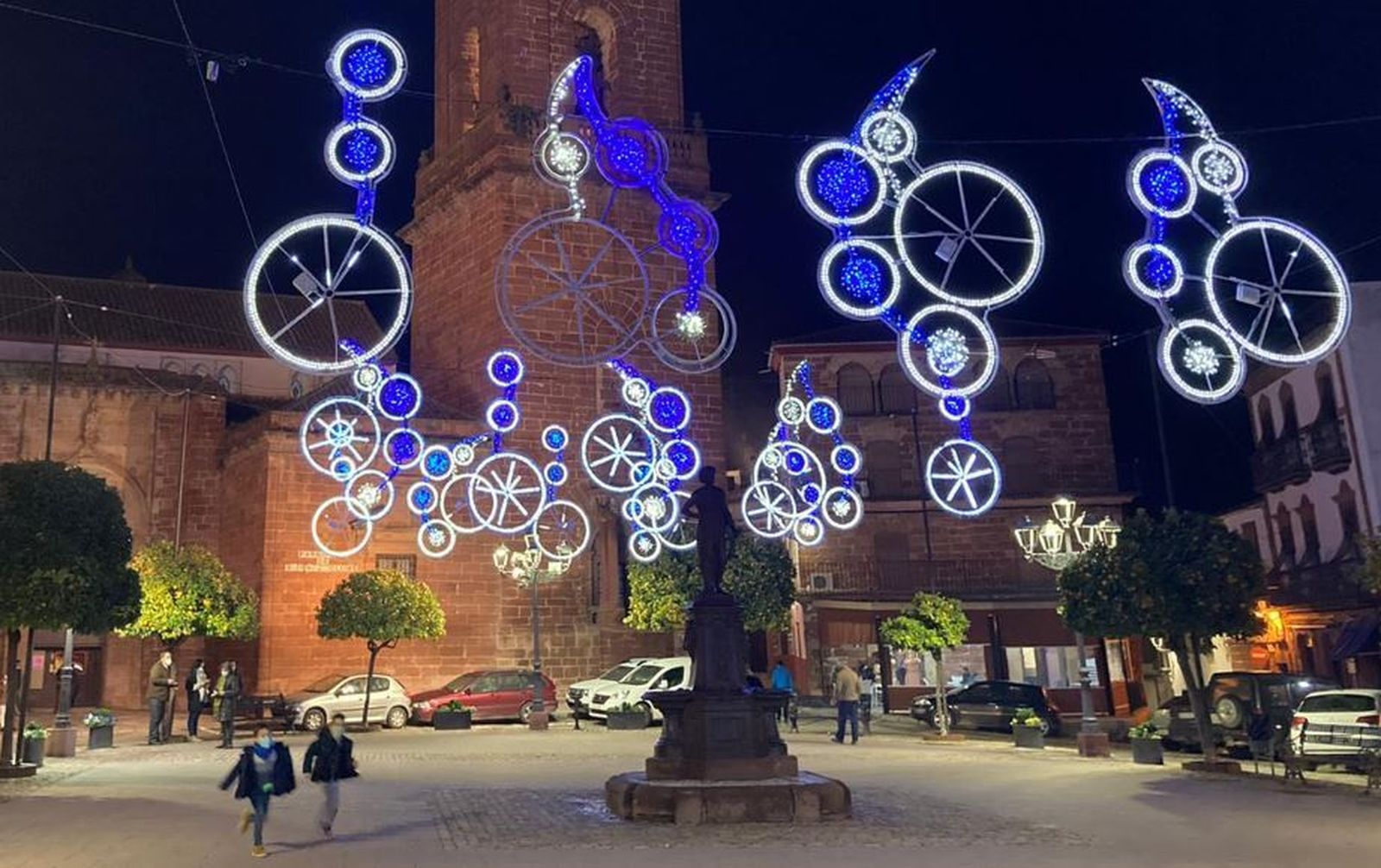 En la plaza de España de Montoro.