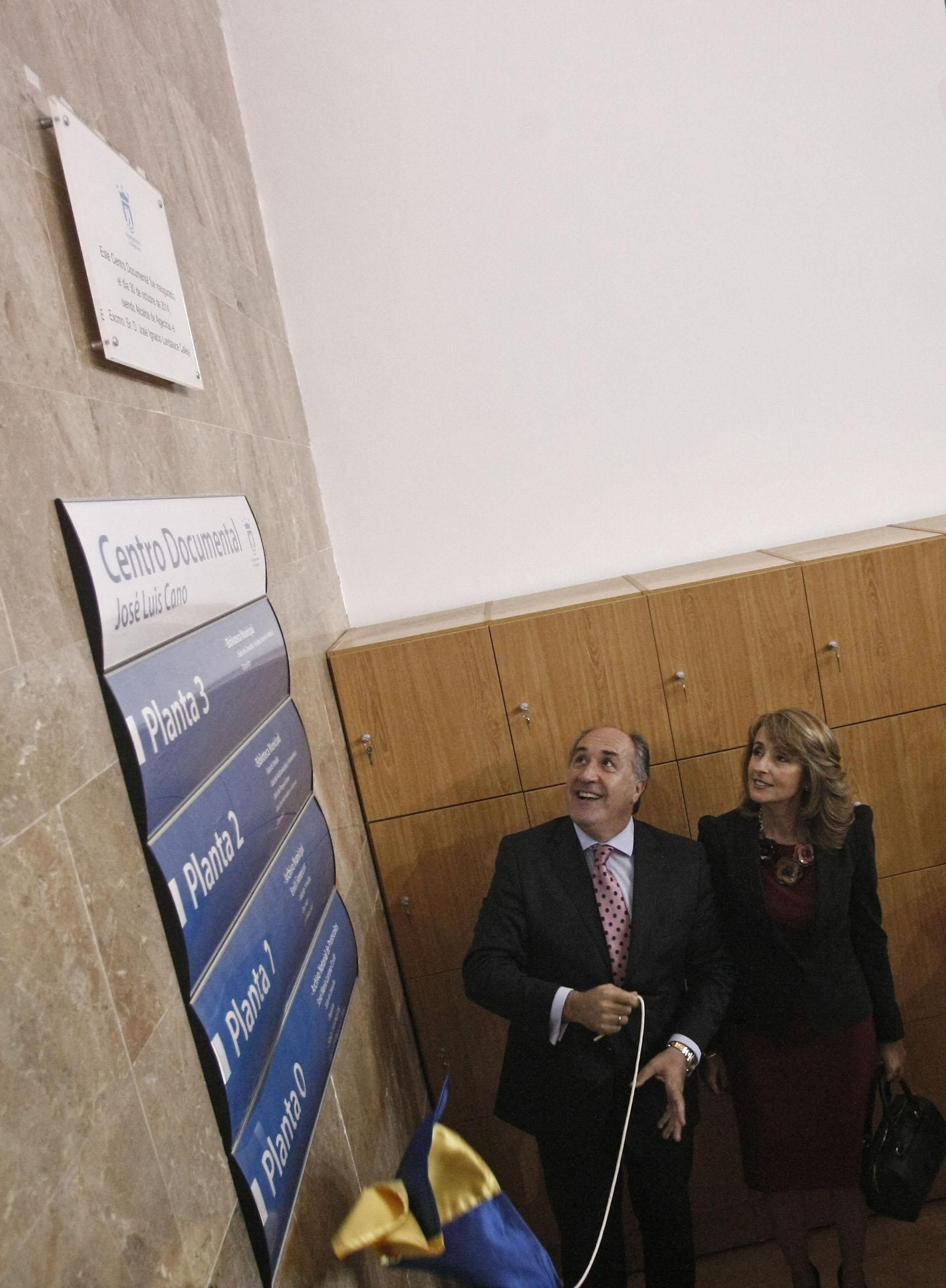 Fotos de la inauguración del centro documental José Luis Cano en Algeciras