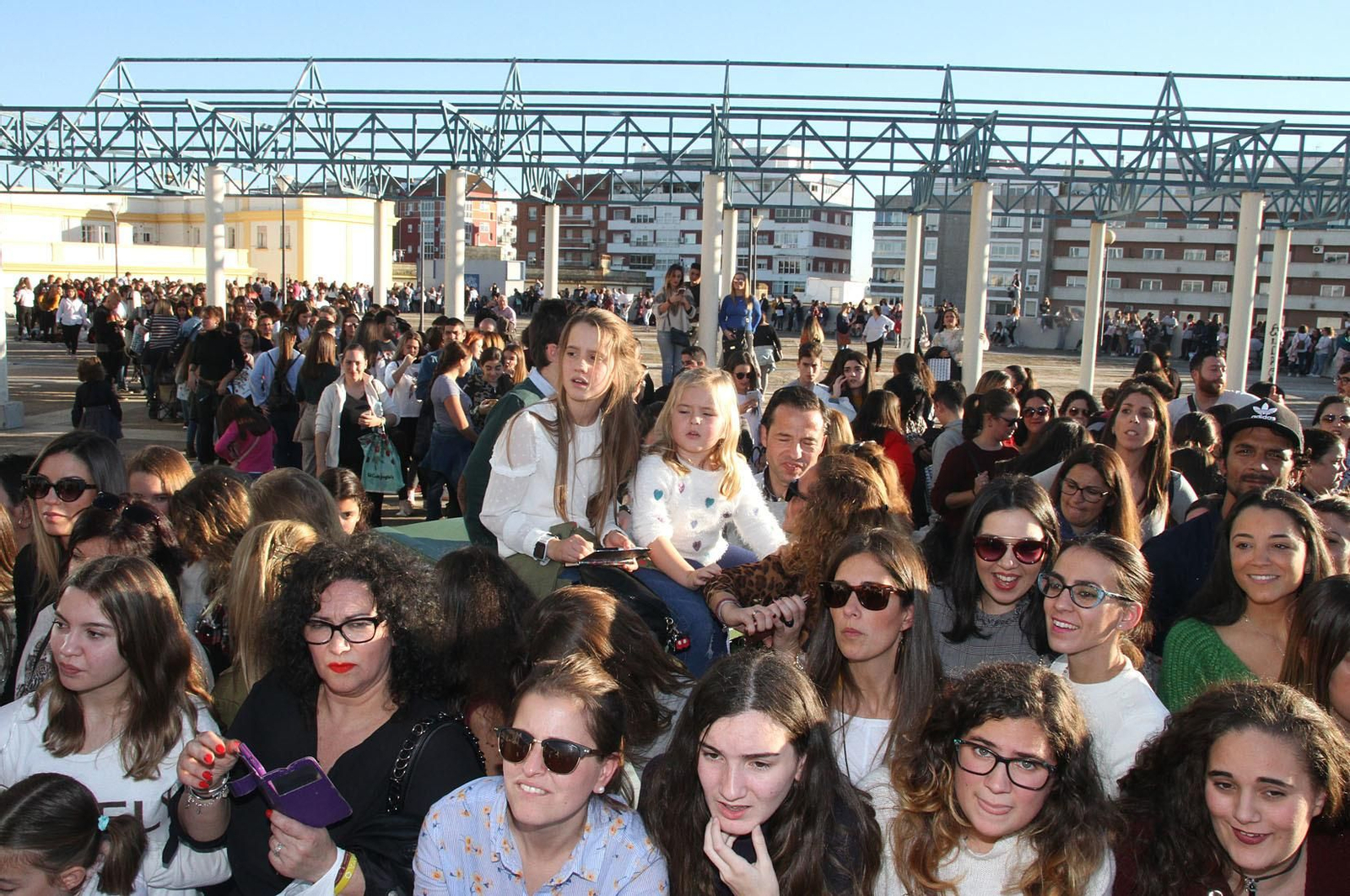 Manuel Carrasco firma sus discos, en imágenes