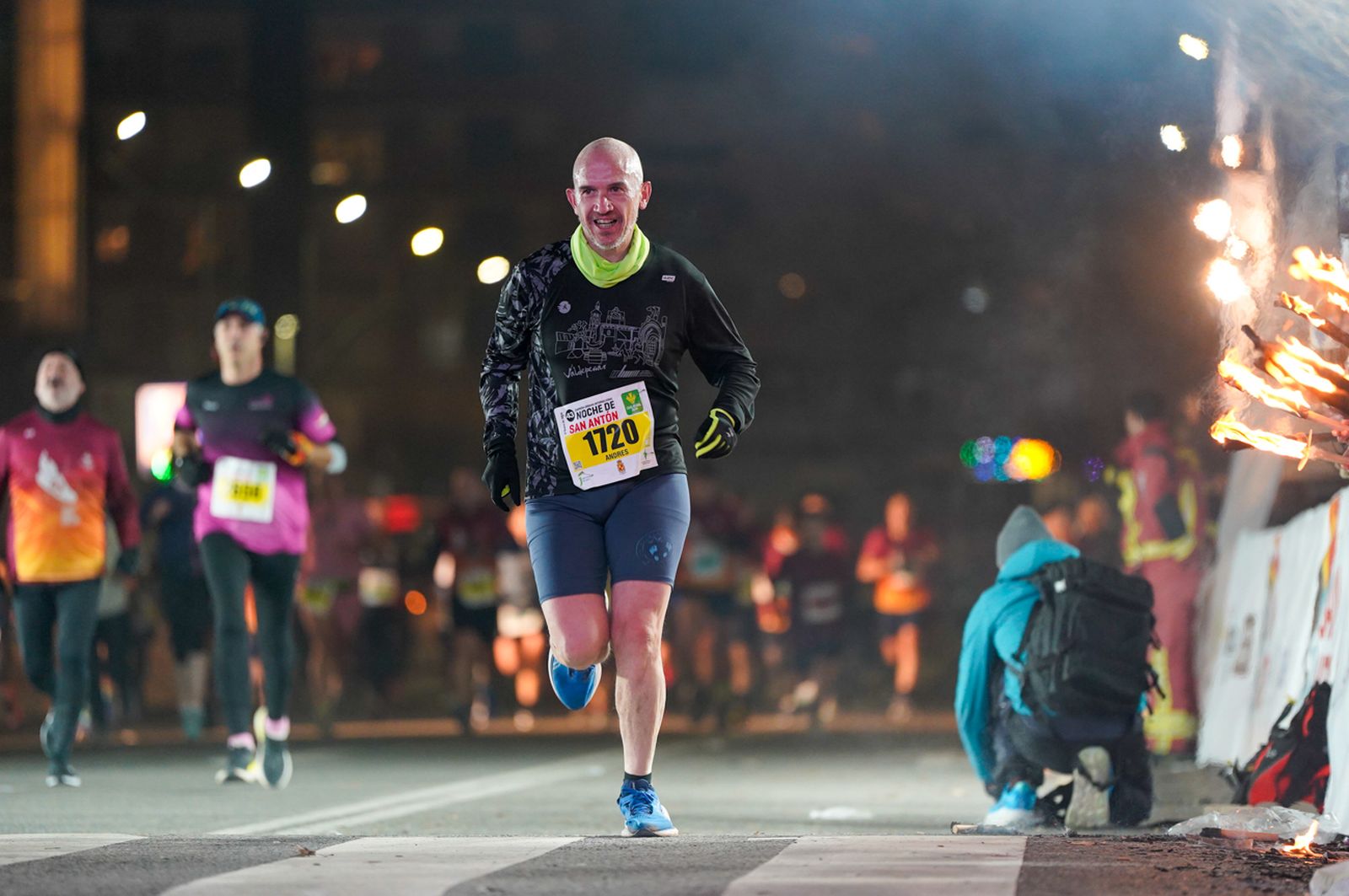 En imágenes: búscate en tu llegada a meta de la Carrera de San Antón 2026 (10)