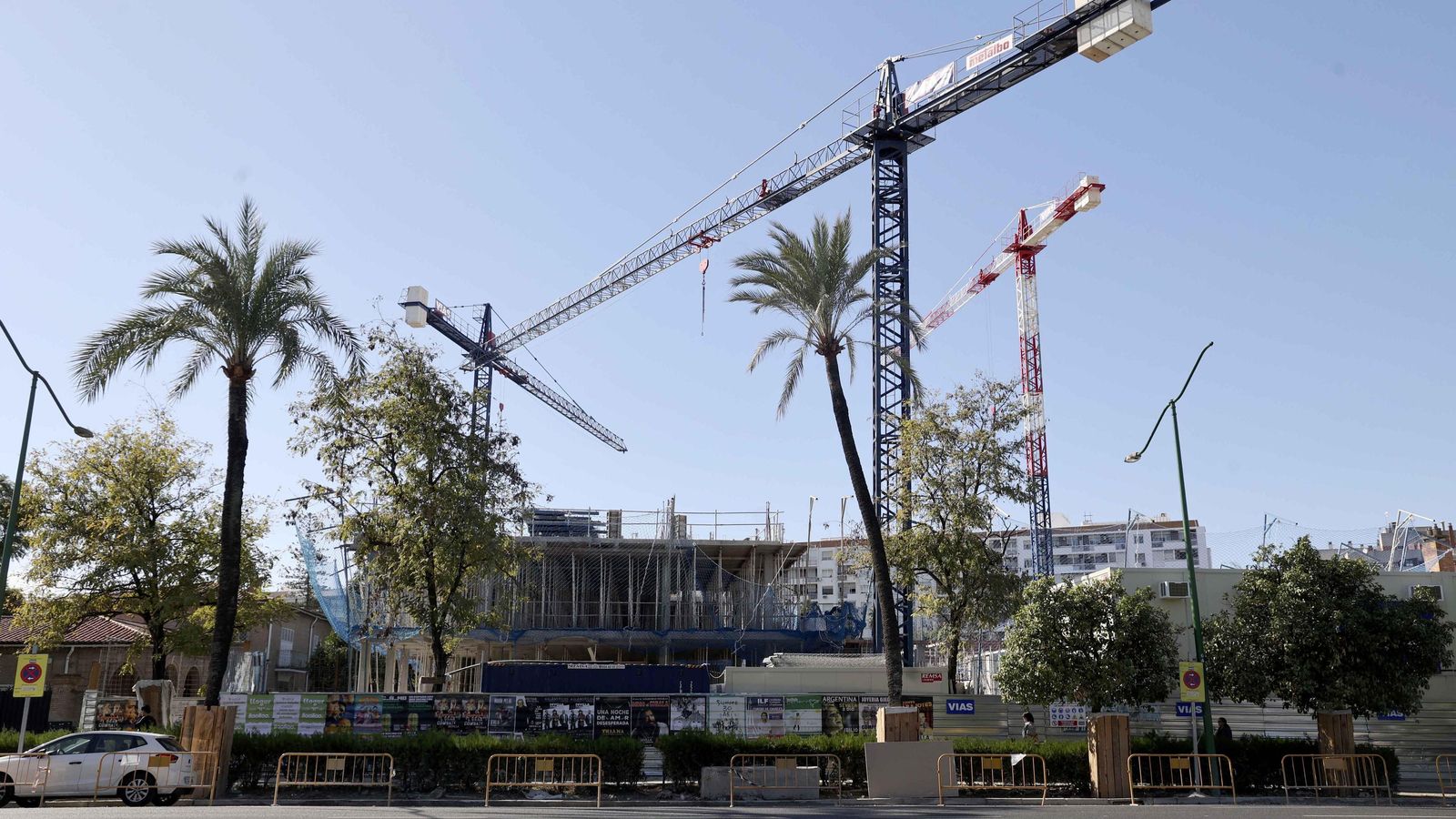 Las obras de la nueva residencia en el número 38 de la Palmera.