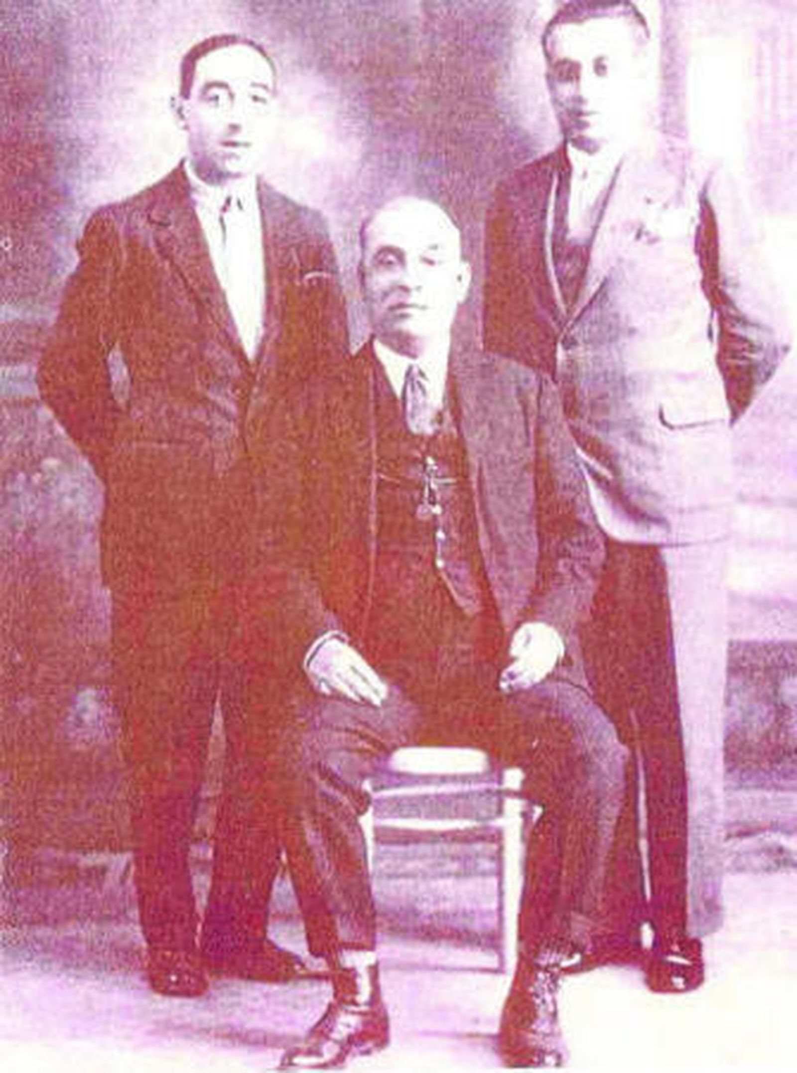 Toros, cofradías y un Taurino