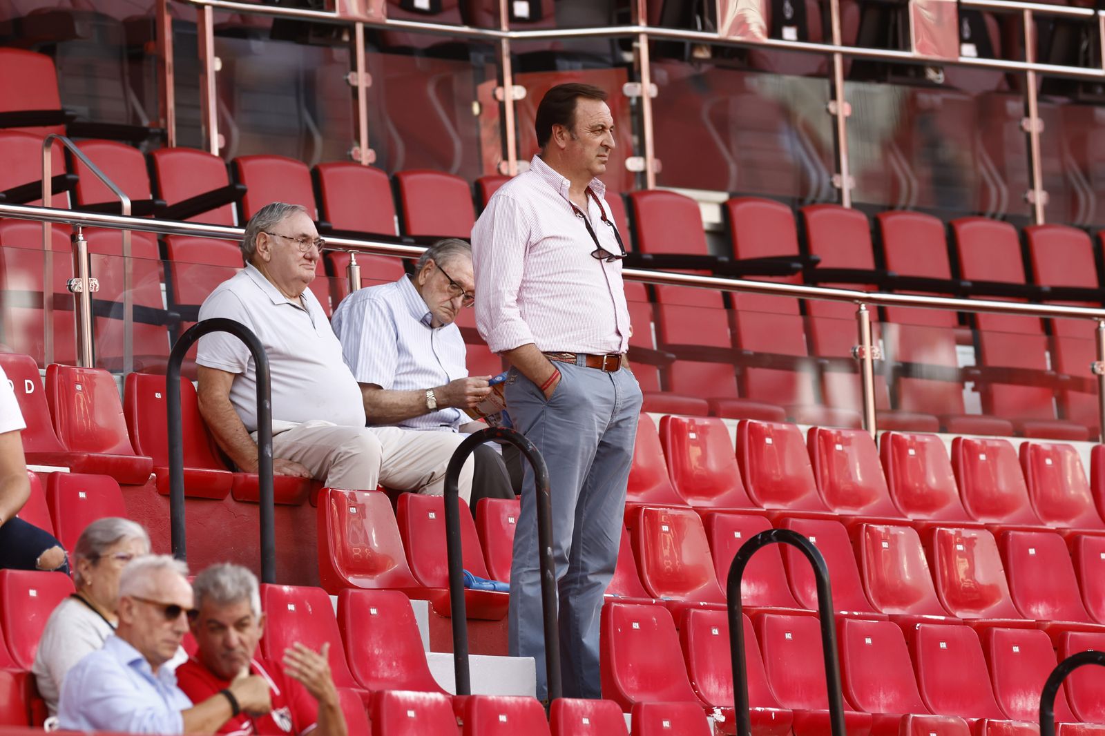 Búscate en las fotos del Sevilla-Valencia