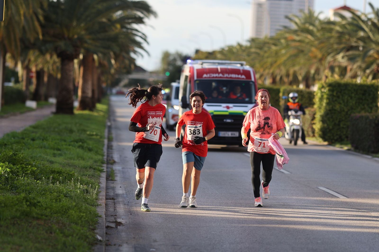 La Carrera Urbana Fundación Unicaja Sagrada Familia, en fotos