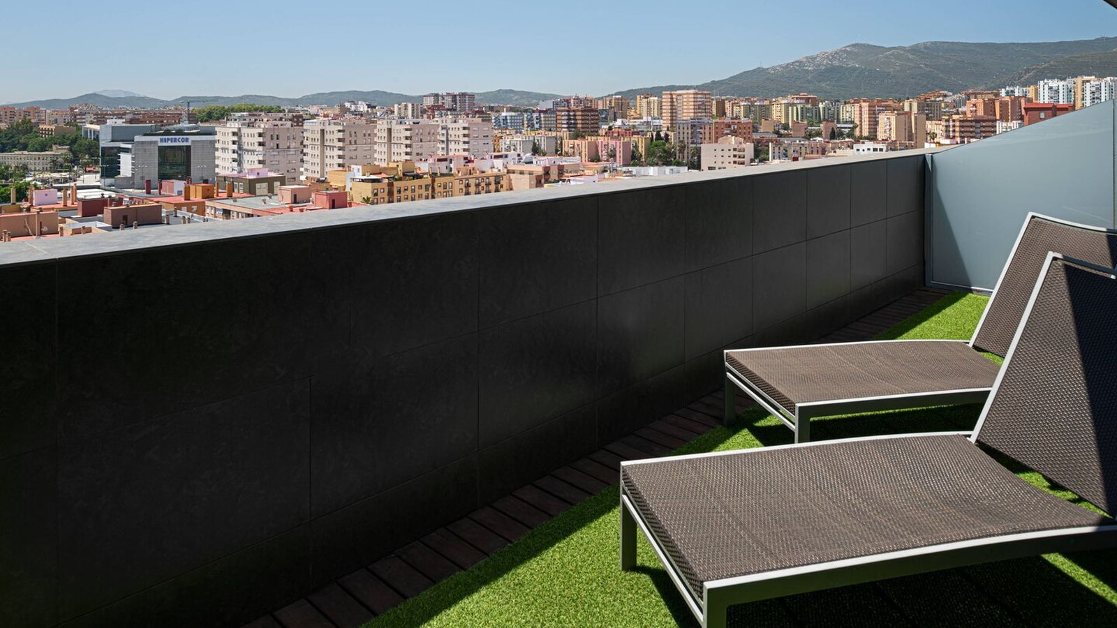 Vistas de Algeciras desde la terraza del hotel AC.