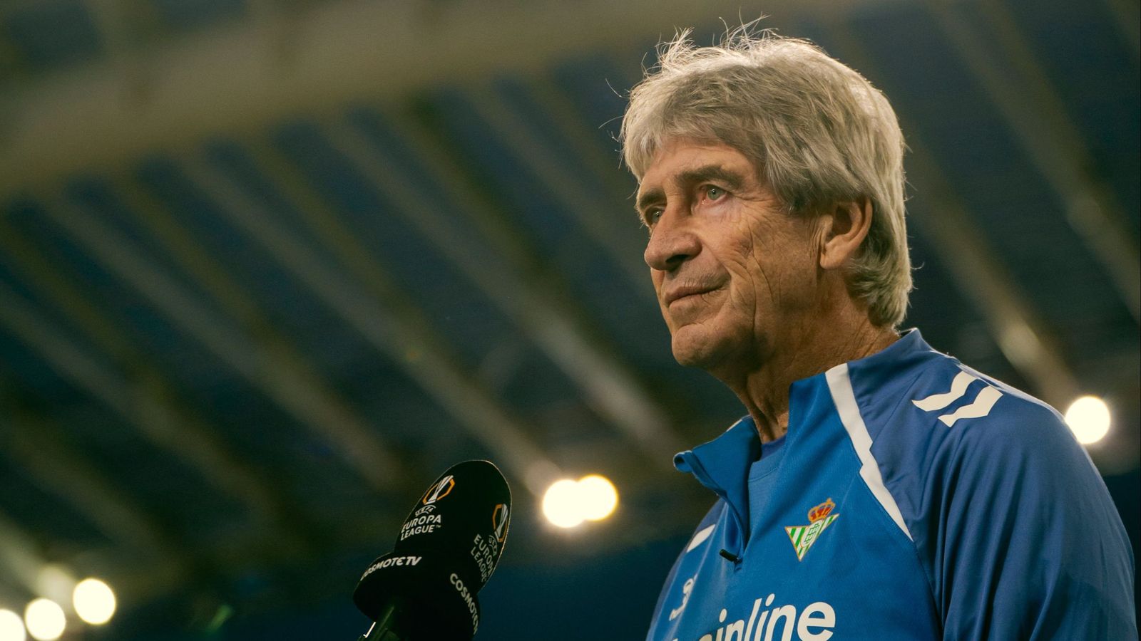 Manuel Pellegrini, en el Olímpico de Atenas.