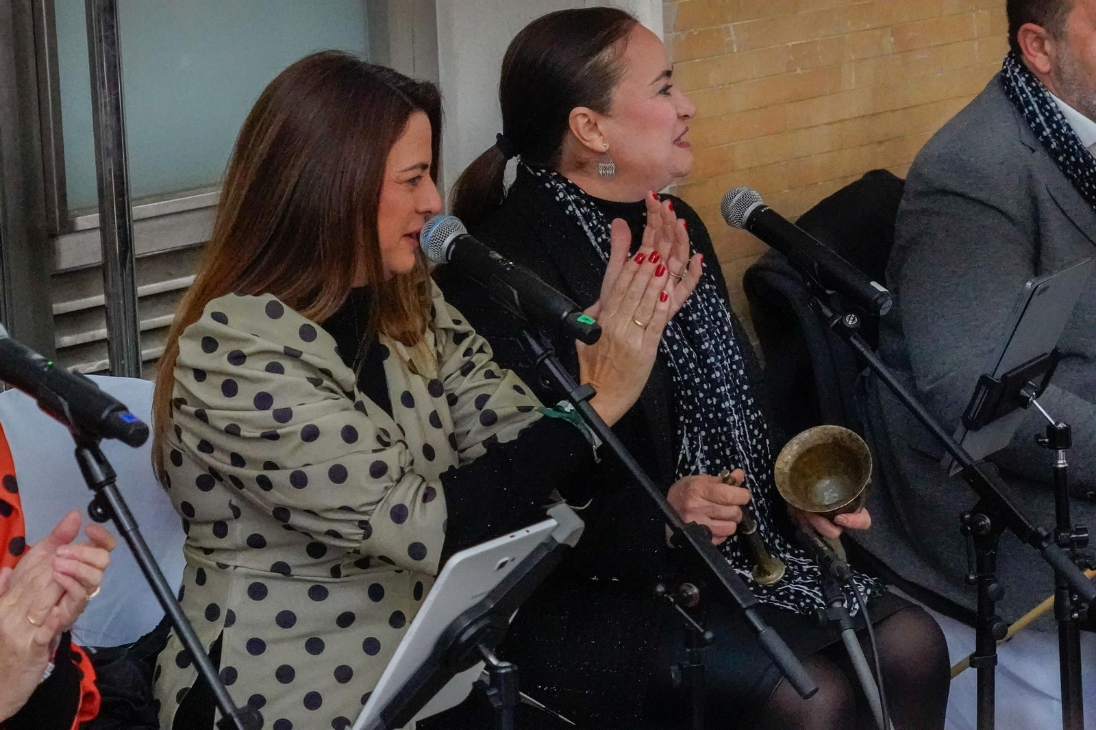 Imágenes de la inauguración del Belén y la XV&nbsp;Muestra de Dulces y Vinos Navideños de la provincia de Huelva en&nbsp;la&nbsp;Diputación