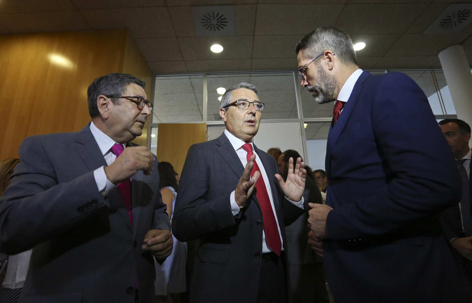 Las fotos del Pleno de la constitución de la Diputación de Málaga