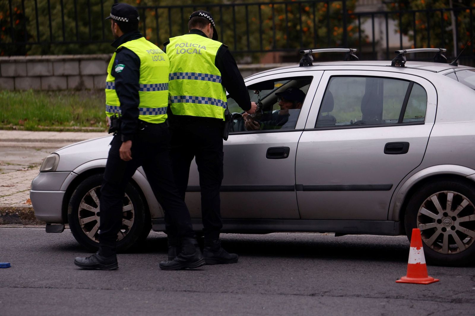 El Grupo Rayo de la Policía Local de Córdoba en acción por el Distrito Sur, en imágenes