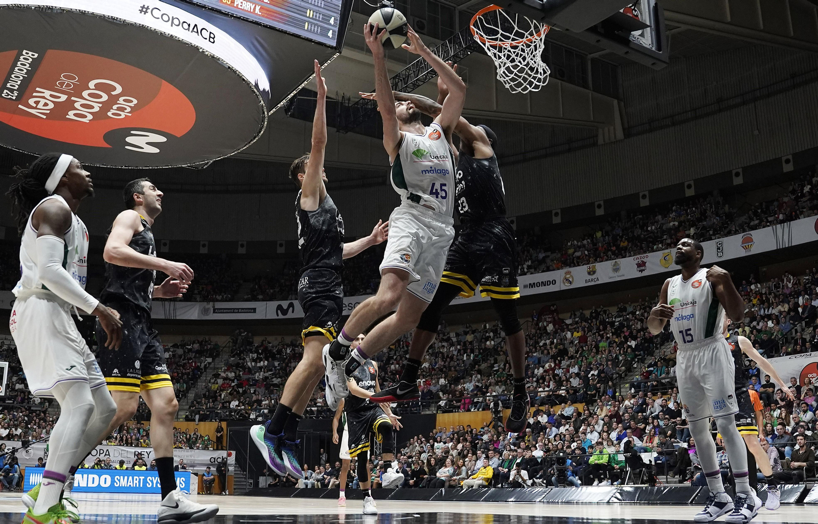 El Lenovo Tenerife-Unicaja, en fotos