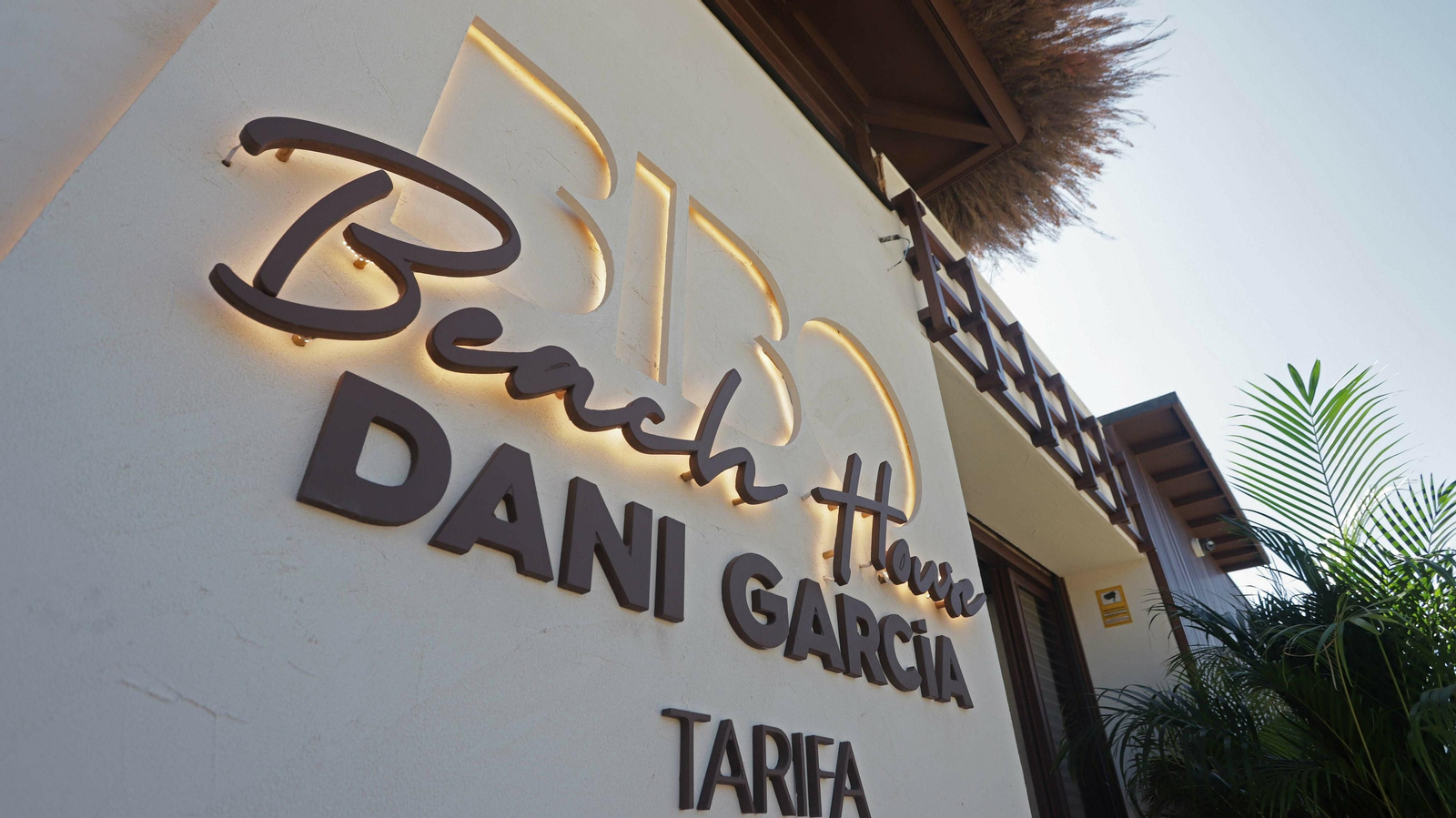 Diseño interior del restaurante BiBo Tarifa de Dani García