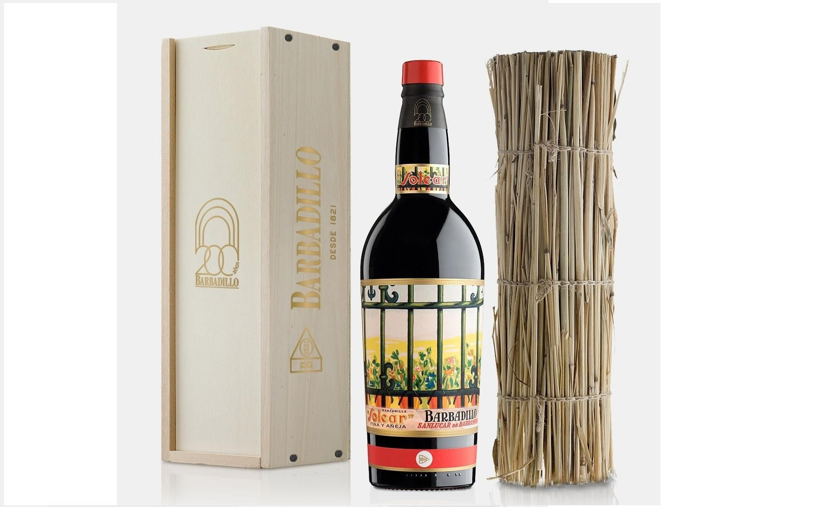 Edición especial de Manzanilla Solear con la botella y la etiqueta de 1938. Edición especial de Manzanilla Solear con la botella y la etiqueta de 1938.