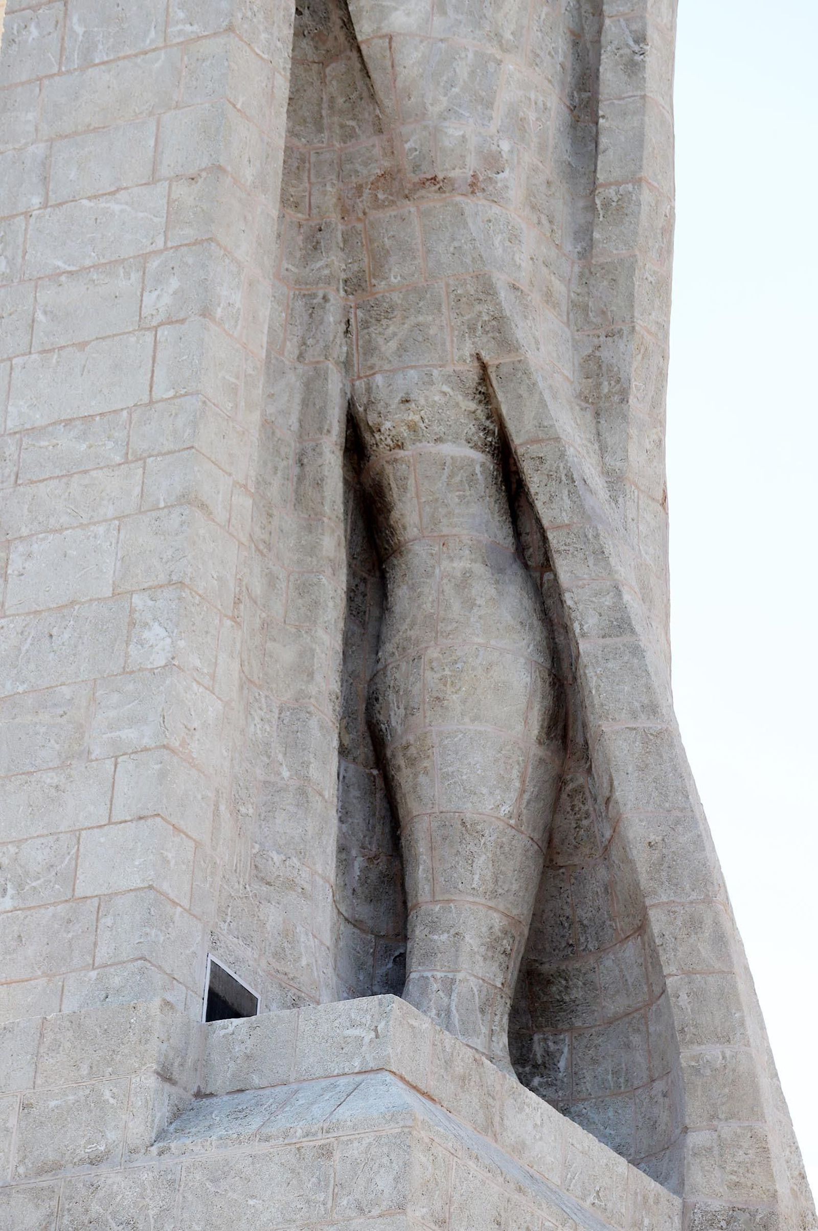 Imágenes del Monumento a Colón que ya se puede ver sin andamios en la Punta del Sebo