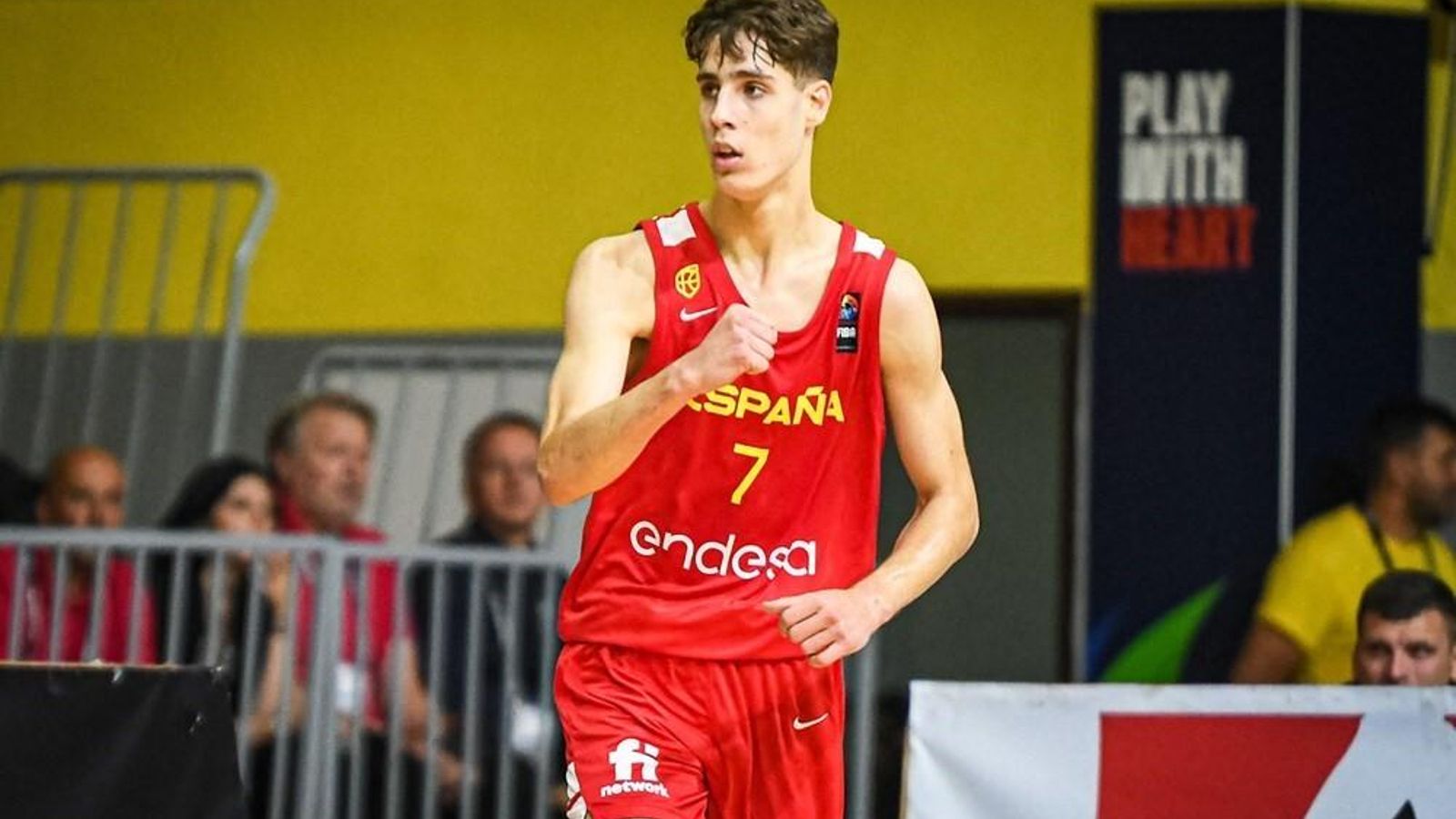 Guillermo del Pino, MVP del Europeo sub 16 Guillermo del Pino, MVP del Europeo sub 16