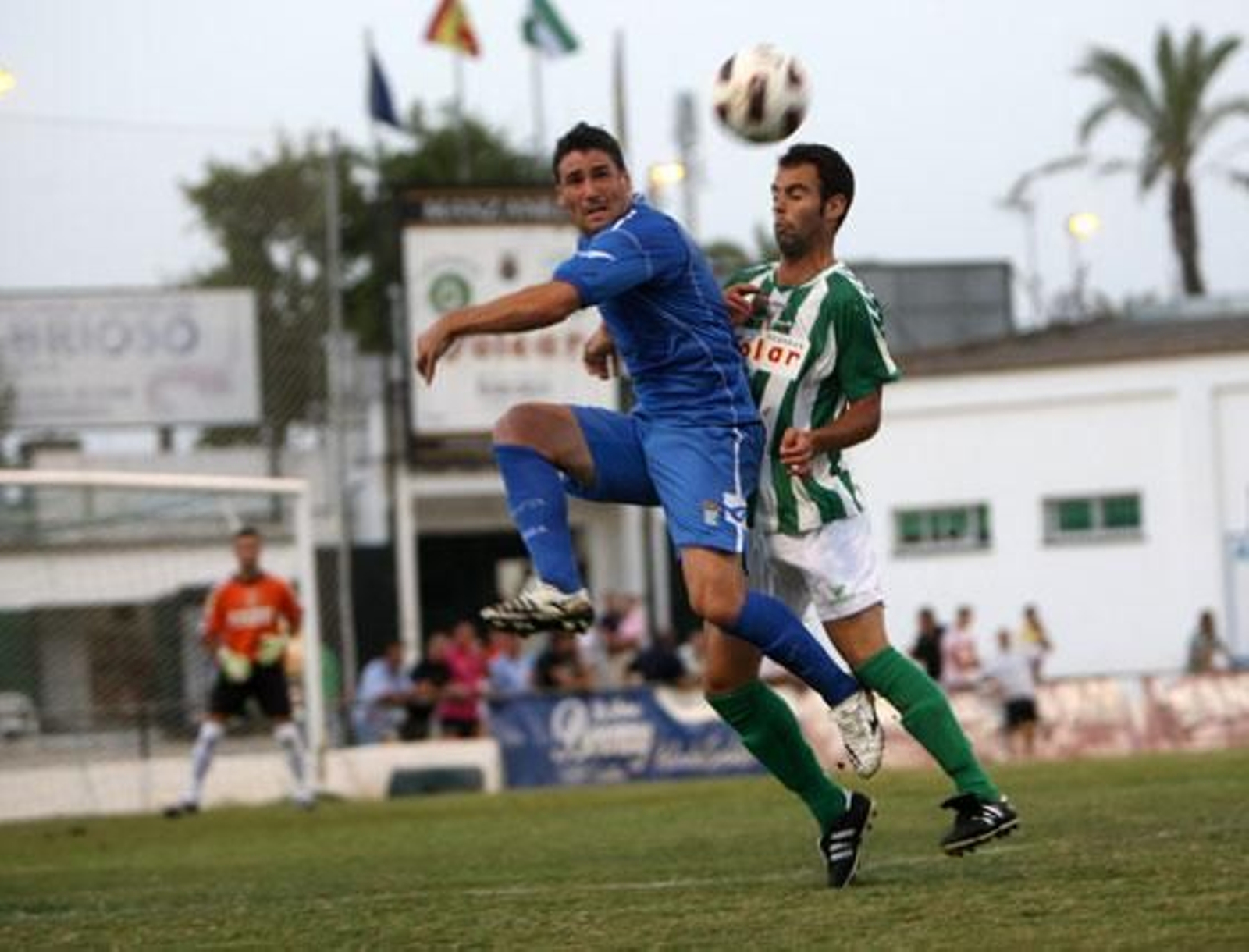 En la segunda parte sólo puede destacarse lo que aconteció hasta el gol de Óscar Díaz, que mató el partido

Foto: Juan Carlos Toro