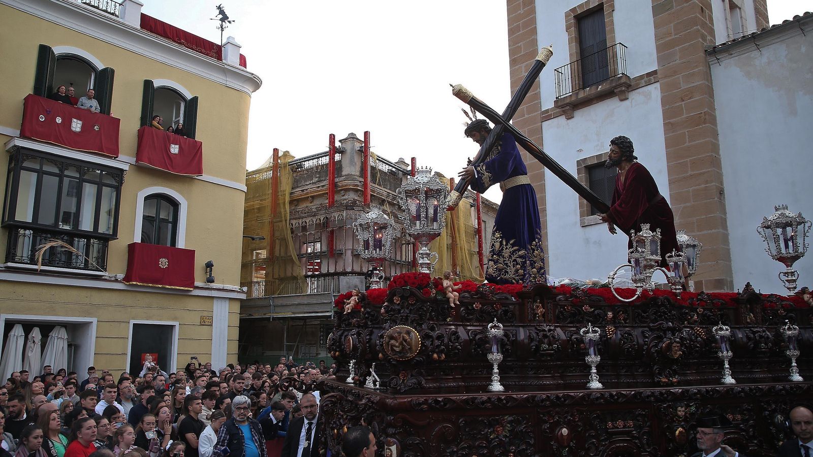 Fotos del Jueves Santo en Algeciras : Tres Caídas y Nazareno