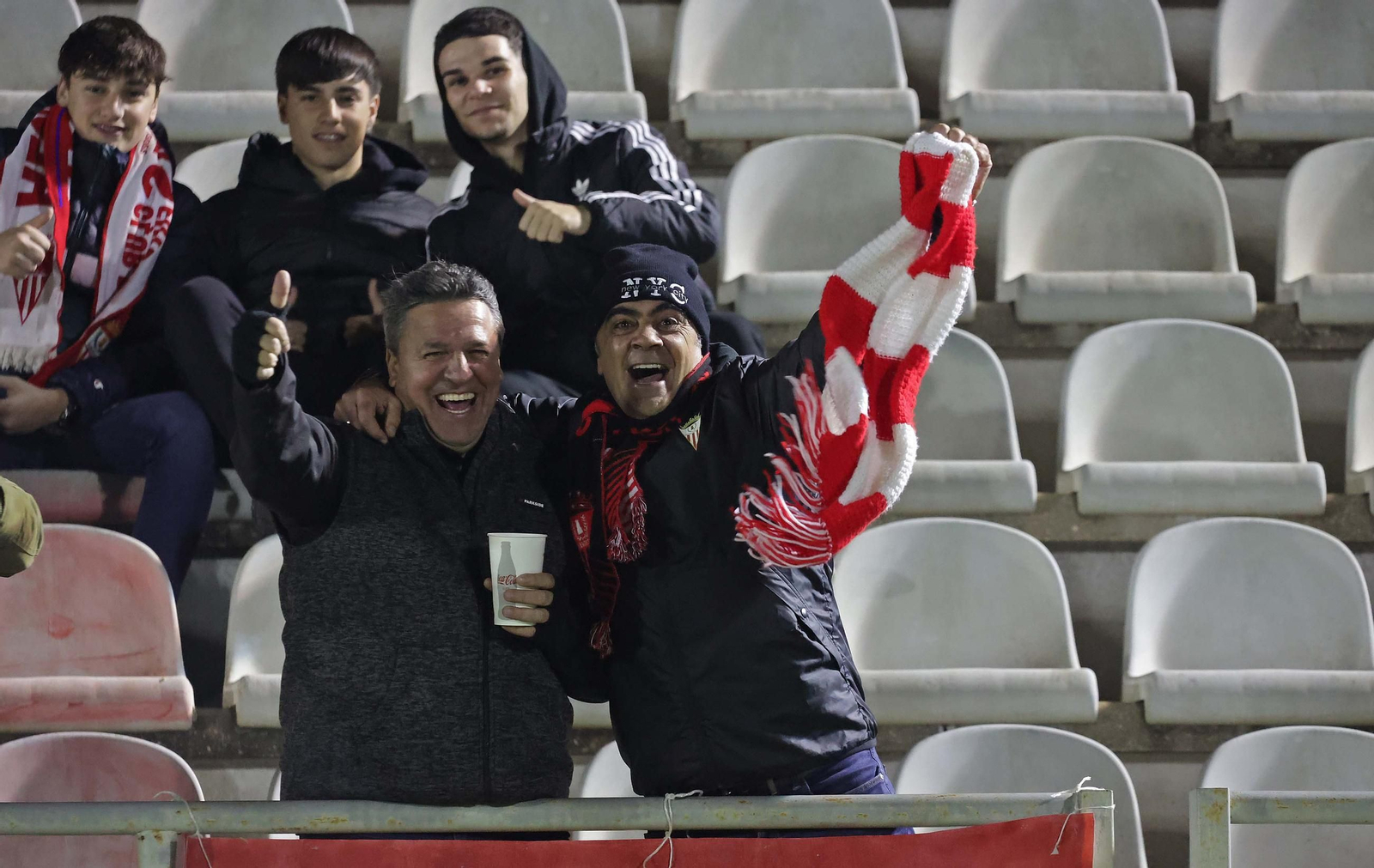 Búscate en el Nuevo Mirador durante el Algeciras - Real Madrid Castilla de Primera Federación