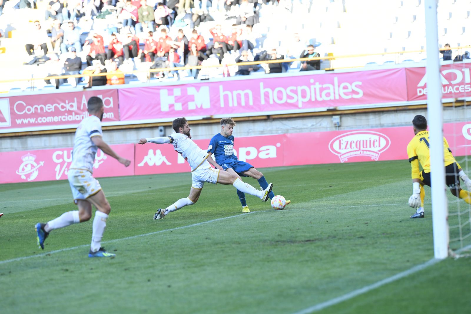 Las imágenes del triunfo del Córdoba CF ante la Cultural Leonesa