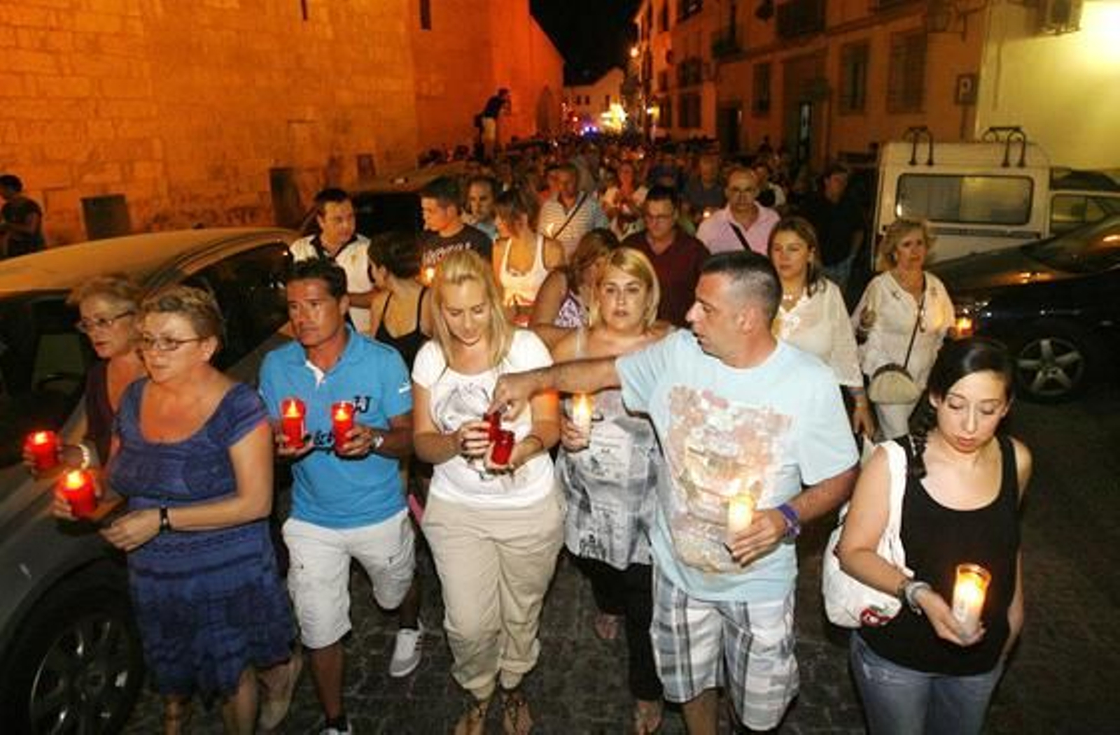 Concentración y manifestación en memoria de los niños Ruth y José, tras conocerse las noticias de los informes de los forenses.

Foto: Jose Martinez
