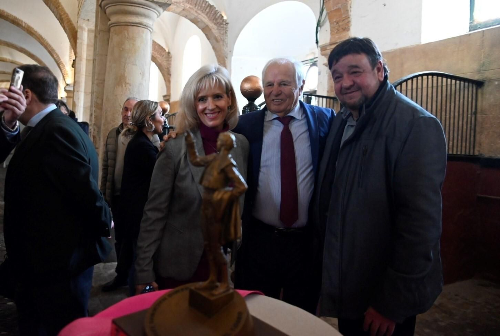 La presentación del Premio Nacional Taurino Califas del Toreo, en imágenes