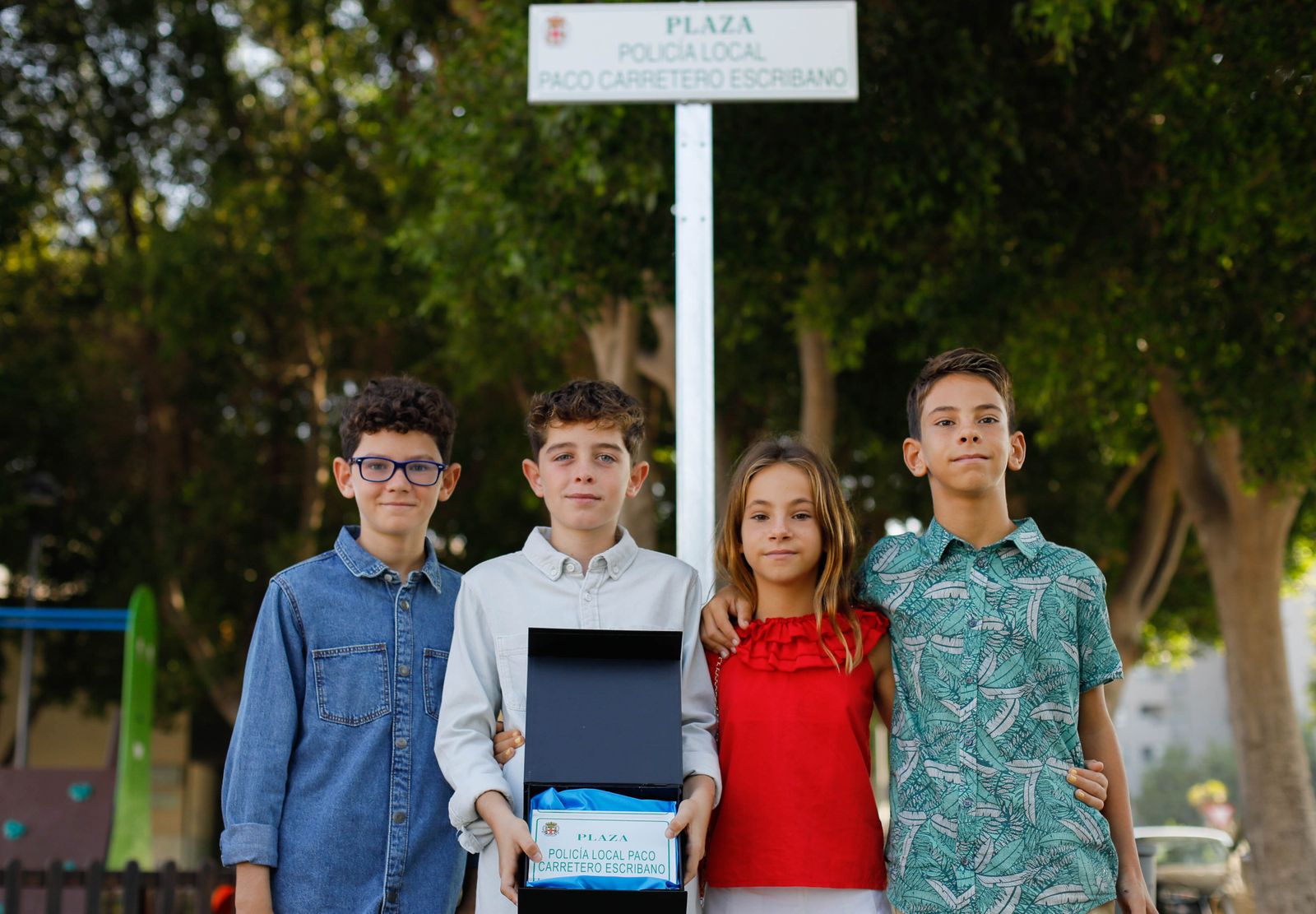 Inauguración de la plaza dedicada al Policía Local Paco Carretero Escribano