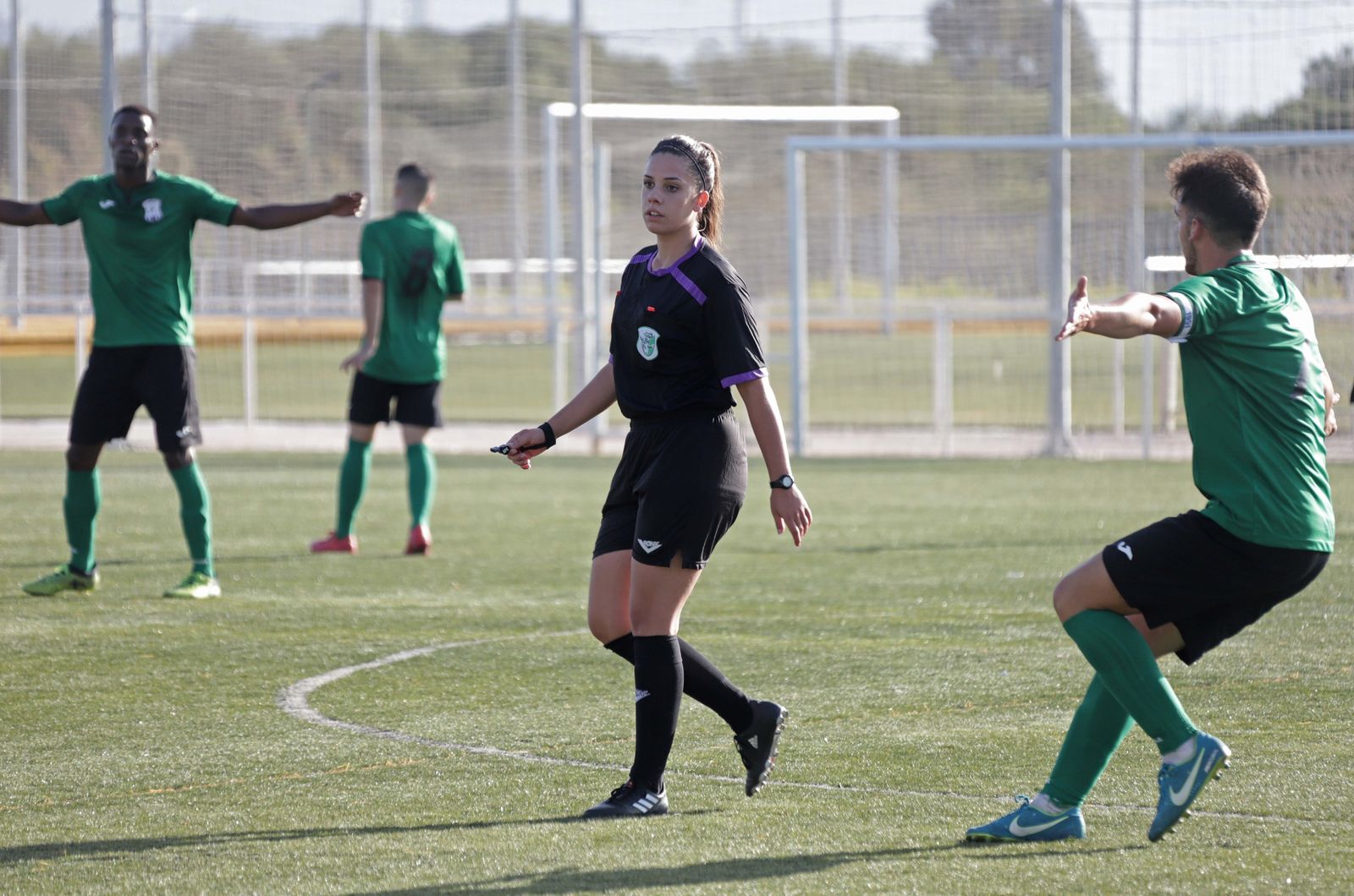 Jesús Vega y Pascu reclaman a la colegiada Pereira Gálvez.