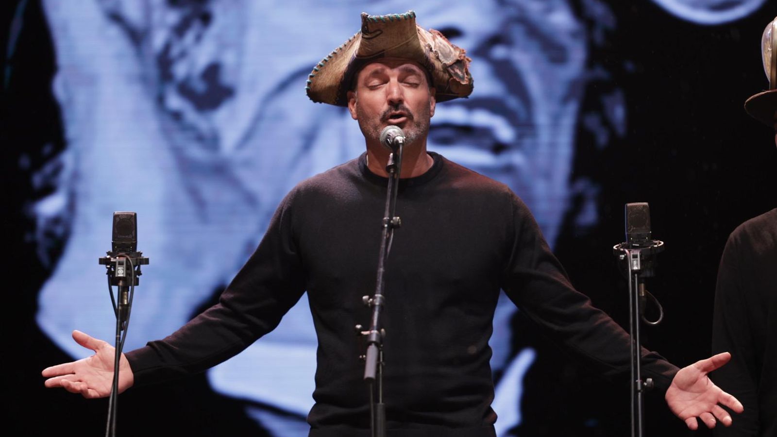 Búscate entre las mejores imágenes de la quema del dios Momo