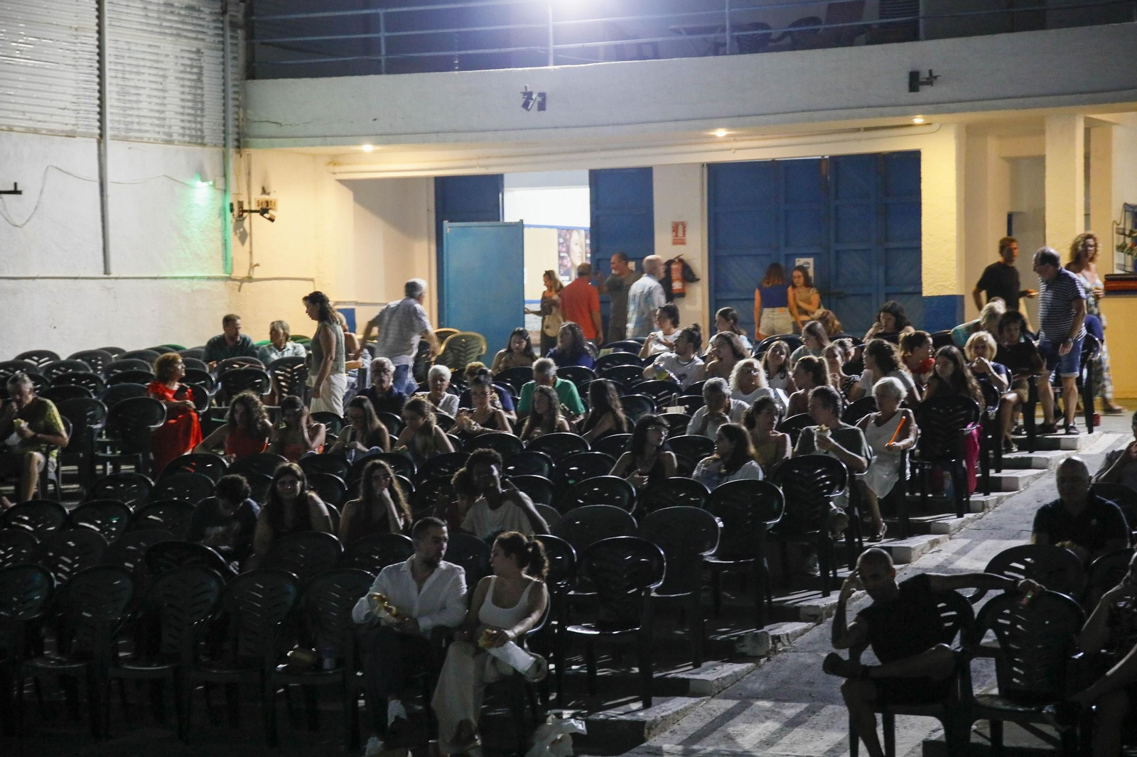 Imágenes de la última proyección en el cine de verano de Garrucha Imágenes de la última proyección en el cine de verano de Garrucha