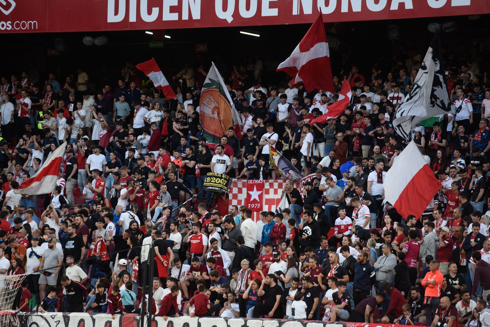 Búscate en el Sevilla FC - Granada CF