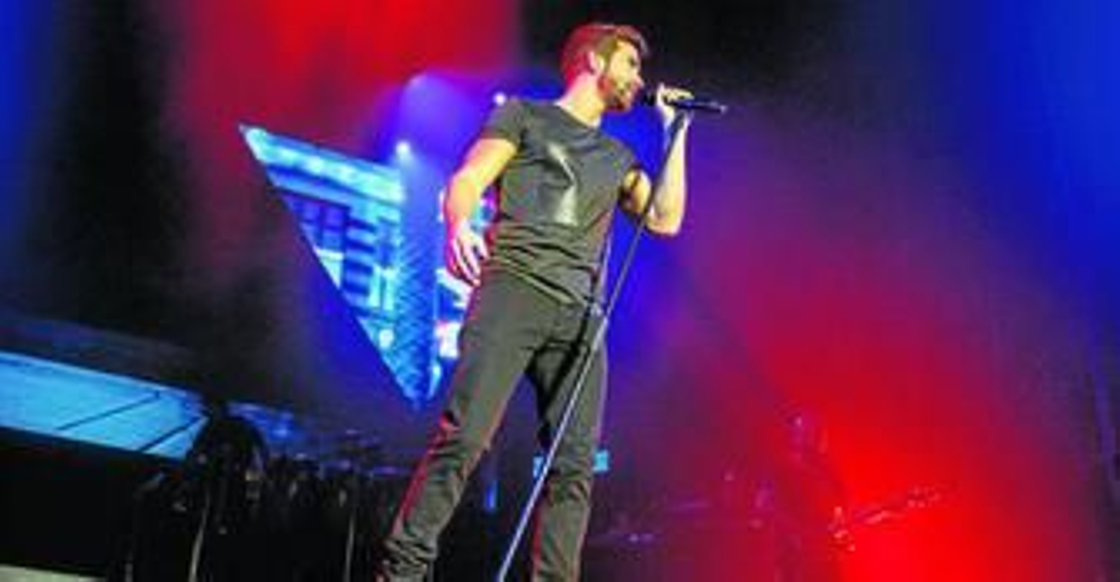 Granada bebe los vientos por Pablo Alborán