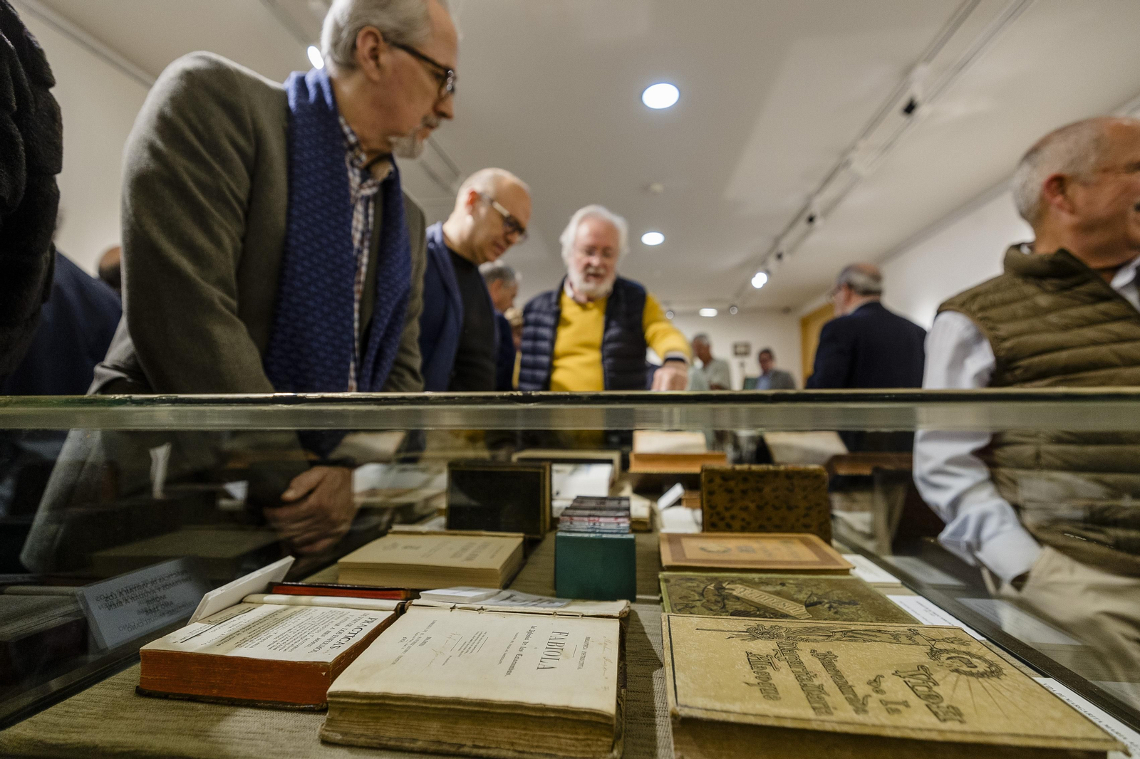 Las imágenes de la inauguración de la exposición por el centenario de la librería Bozano en San Fernando.