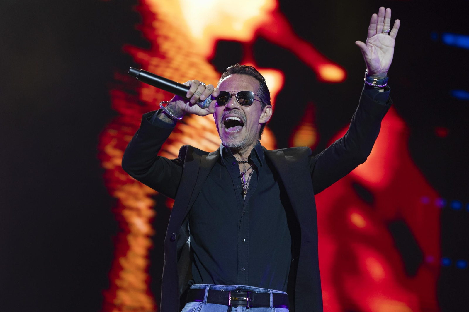 Las mejores imágenes del concierto de Marc Anthony en Cádiz