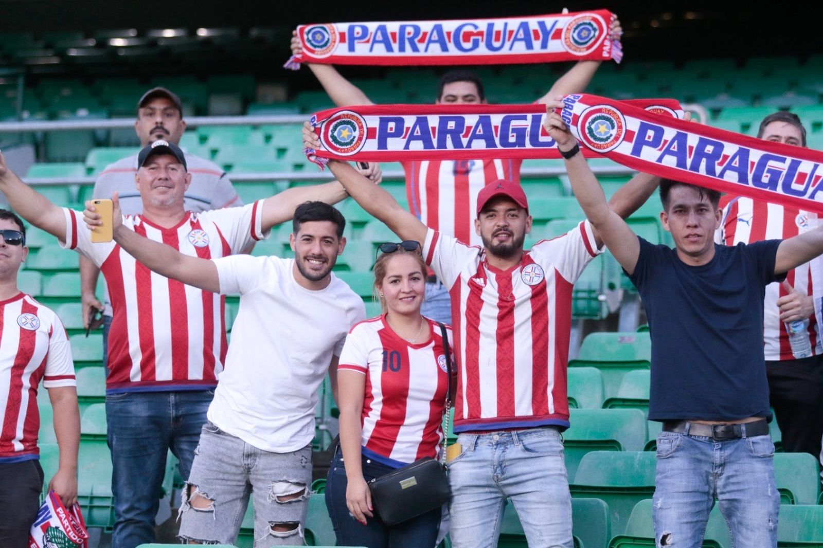 Las imágenes del Marruecos - Paraguay en el Benito Villamarín
