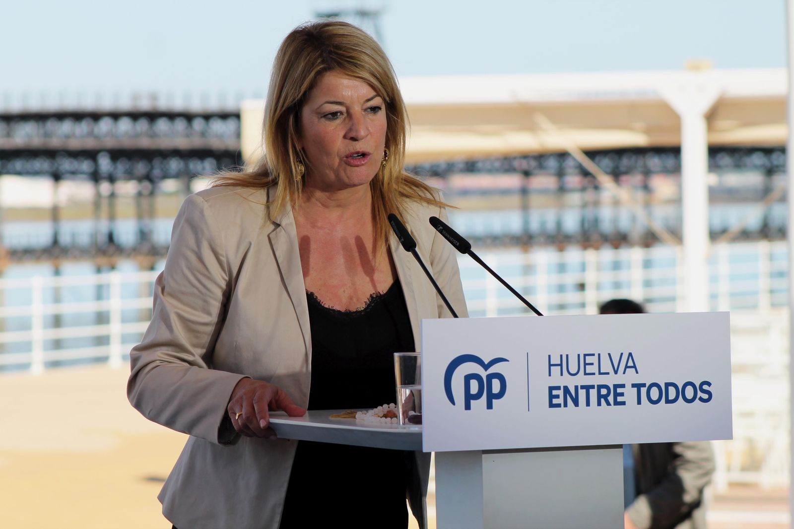 Visita de Alberto Núñez Feijóo a Huelva, en imágenes