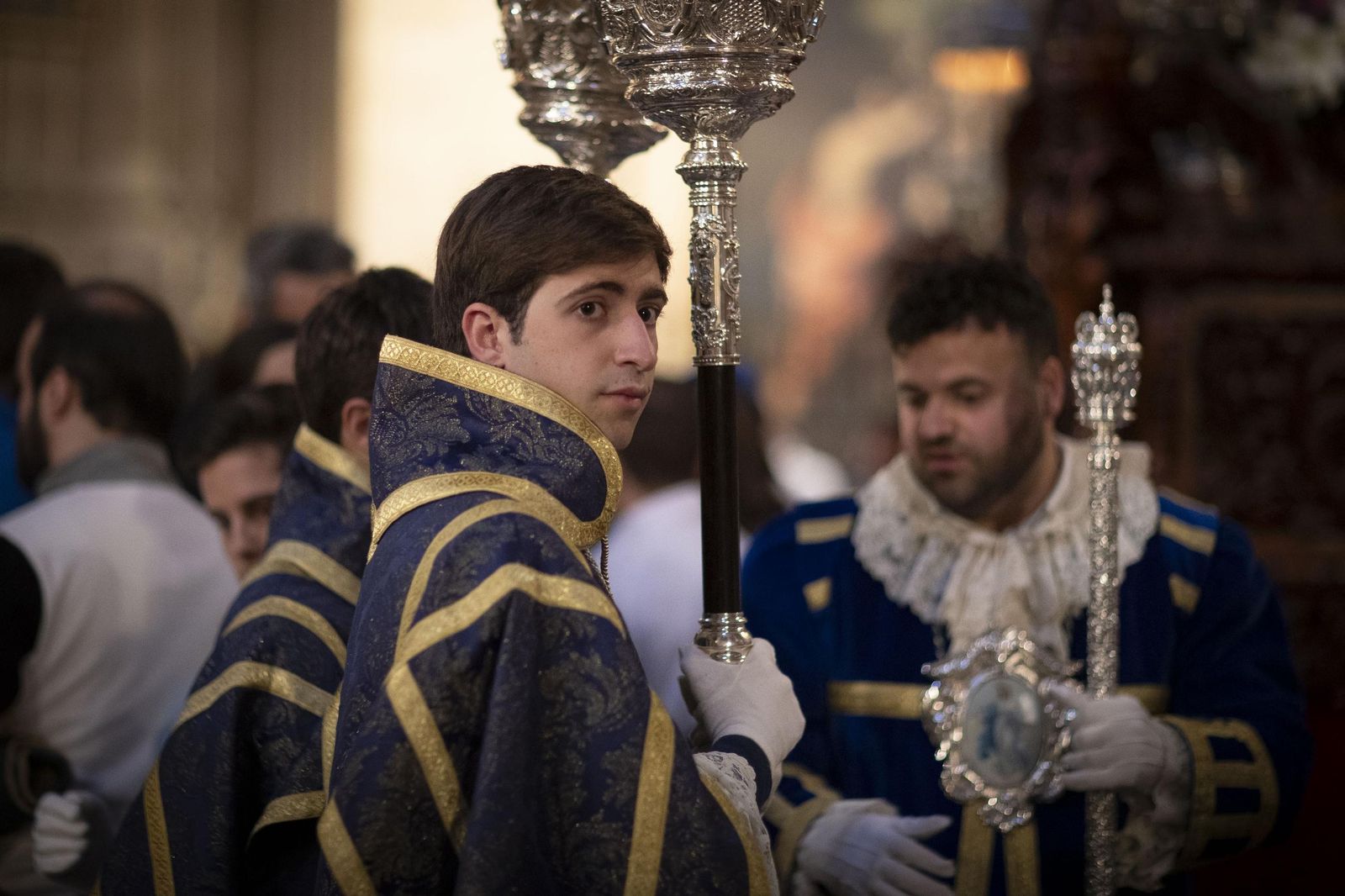 Las fotografías de la suspensión de la Estación de Penitencia de la Hermandad de Regina Mundi 2025