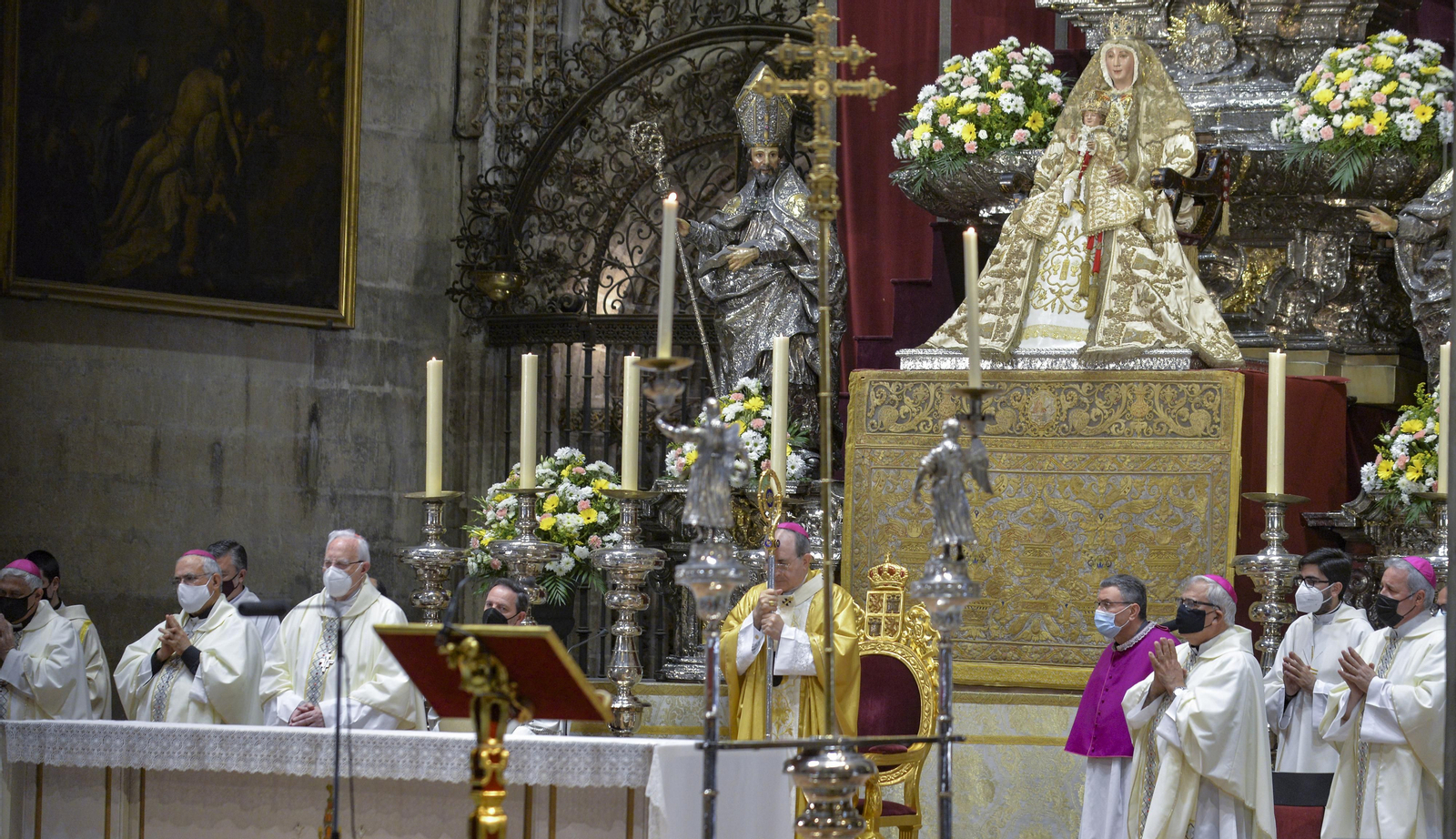 La Misa de despedida de Monseñor Asenjo, en imágenes