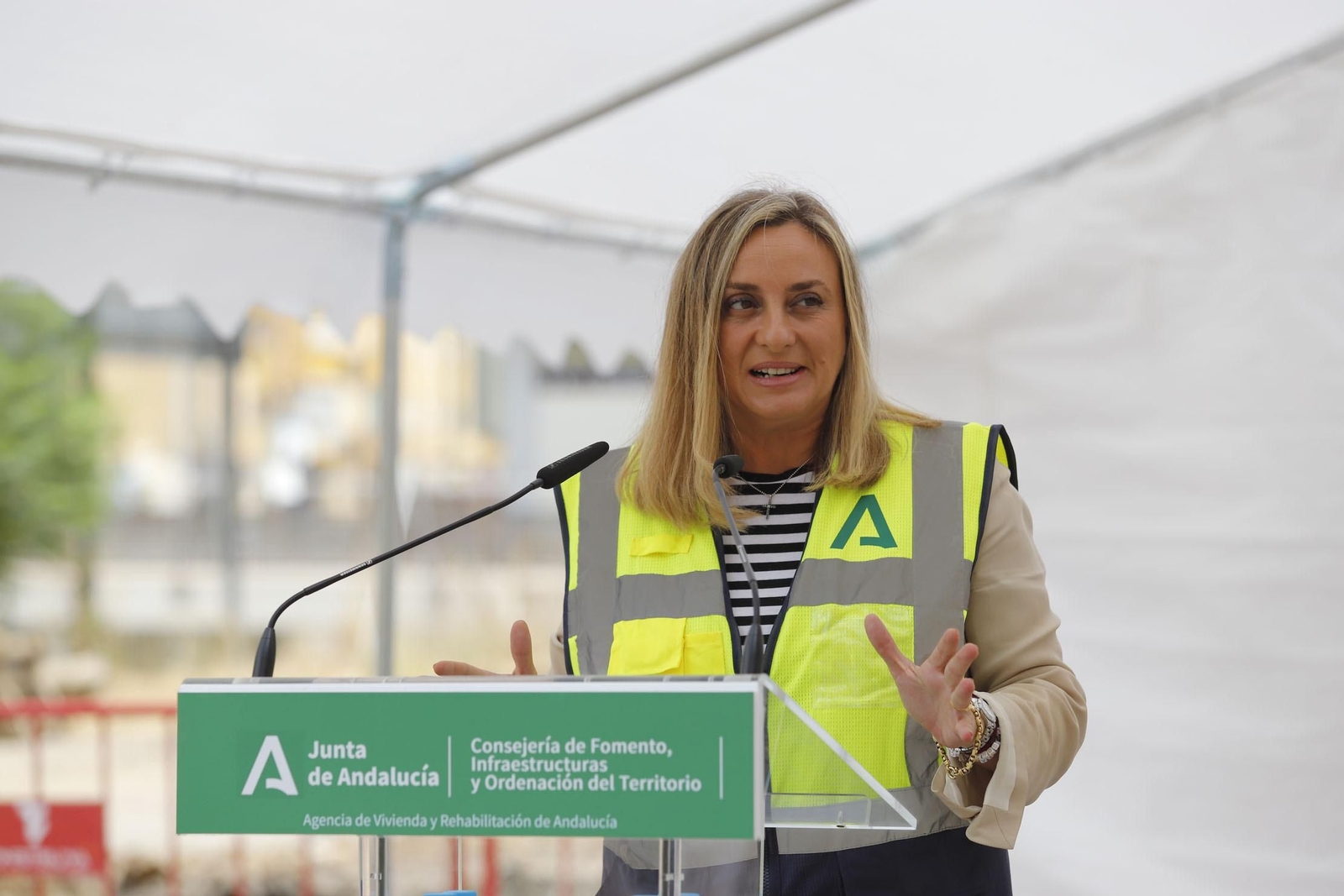 Imágenes del inicio de las obras de construcción de 48 viviendas protegidas en Huelva