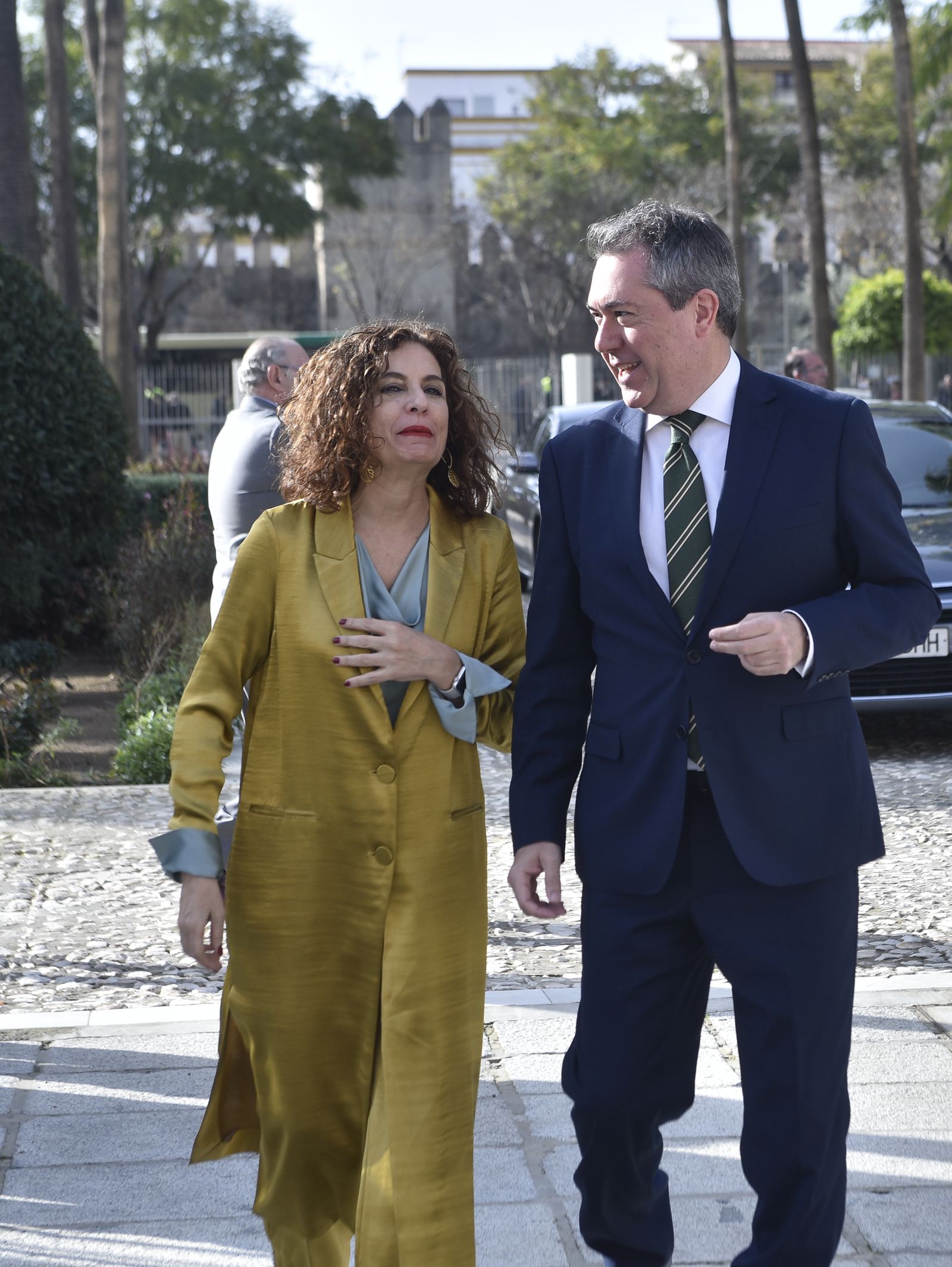Acto institucional en el Pleno del Parlamento con motivo del Día de Andalucía