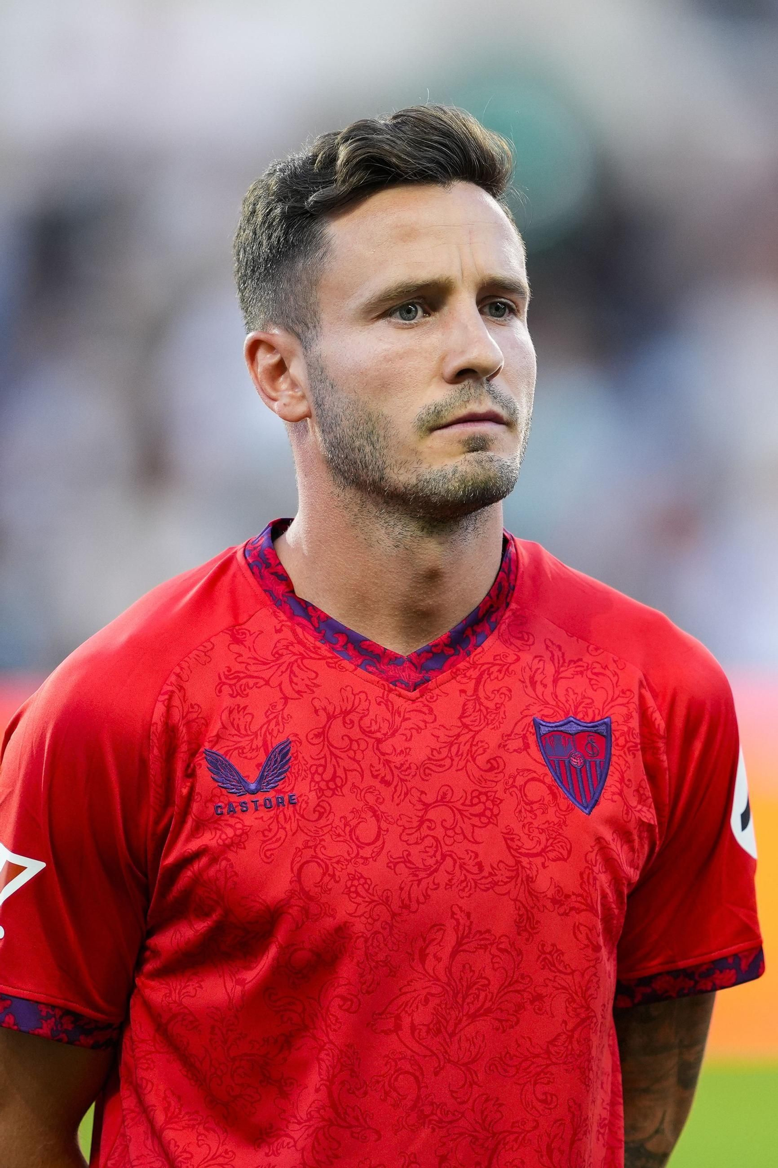 Las fotos del pobrísimo paso de Saúl Ñíguez por el Sevilla