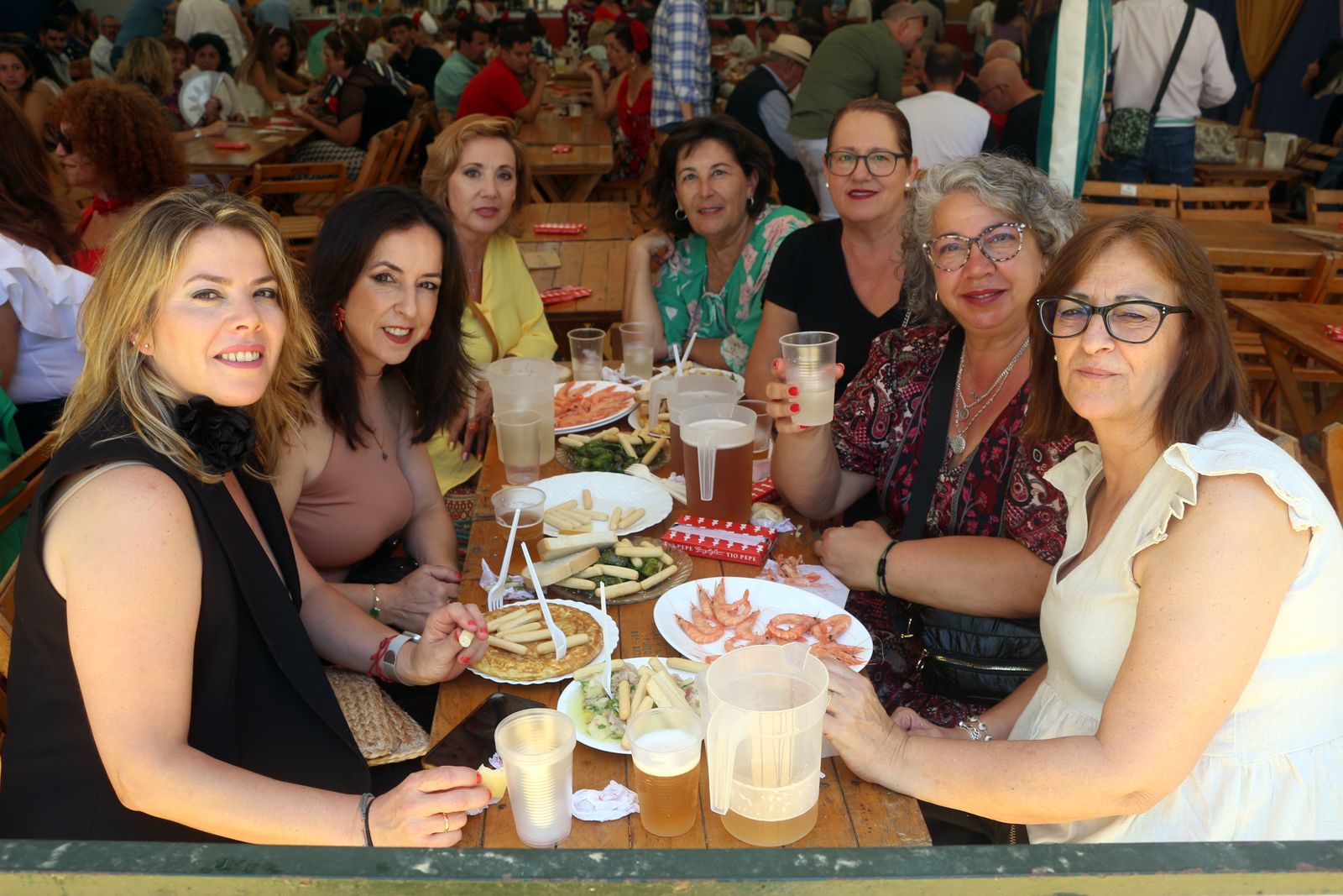 Búscate en las imágenes del viernes de Feria de Puerto Real