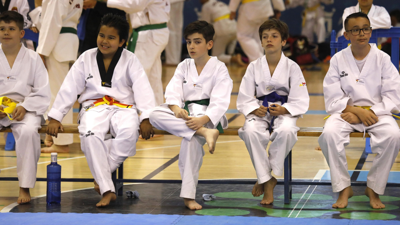 Jornada de torneo base de taekwondo olímpico