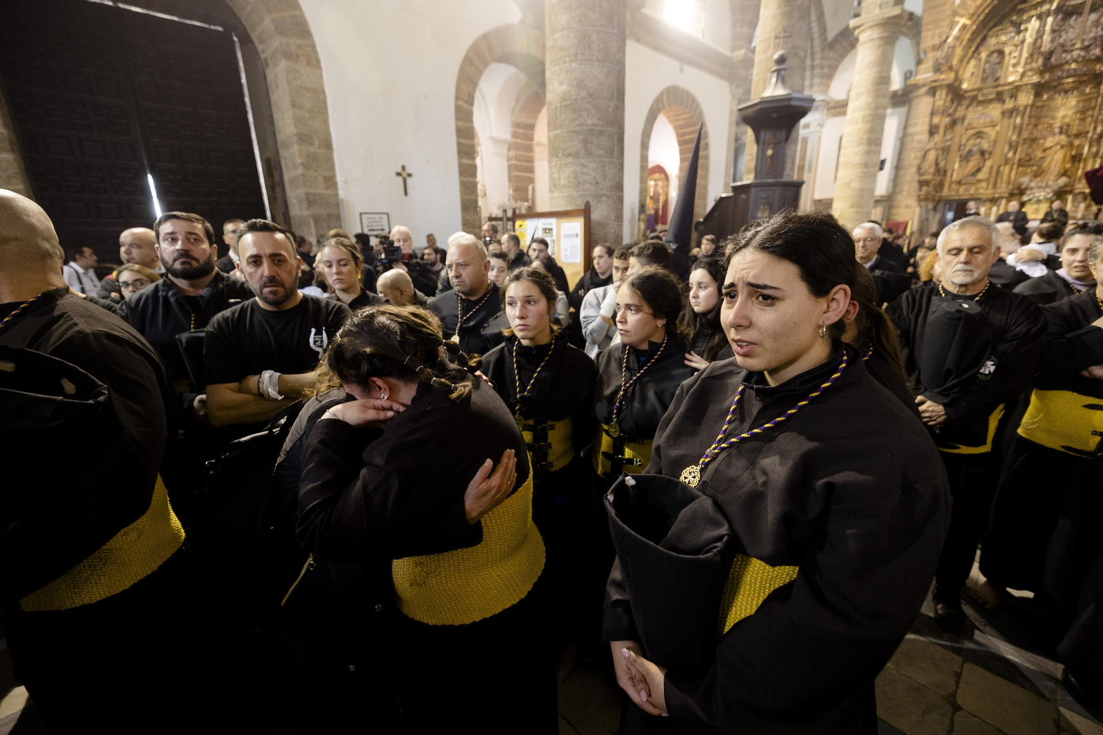 Las imágenes de la cofradía de Sanidad este Martes Santo en la Semana Santa de Cádiz de 2024