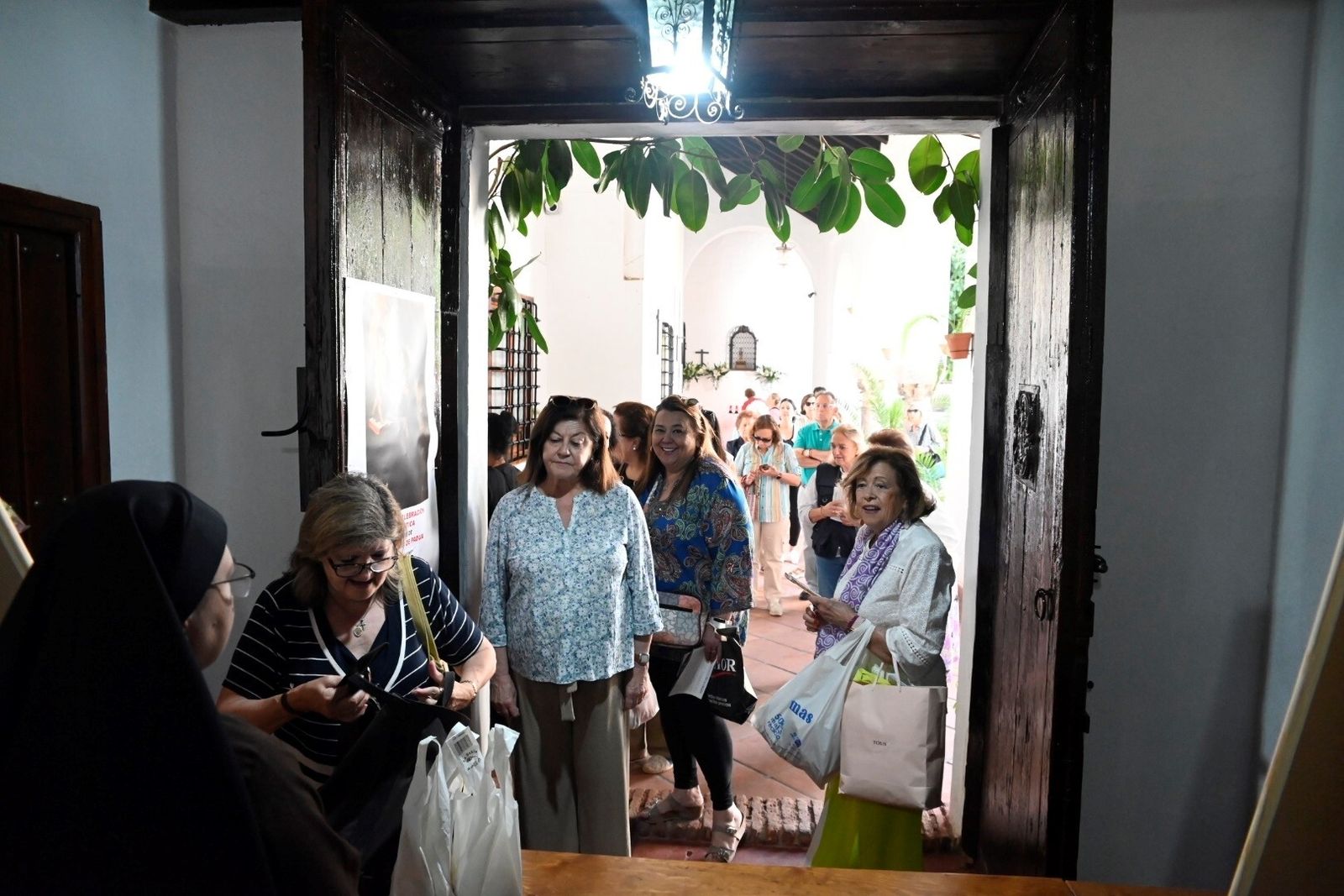 Las mejores imágenes de la celebración del pan bendito de San Antonio de Córdoba